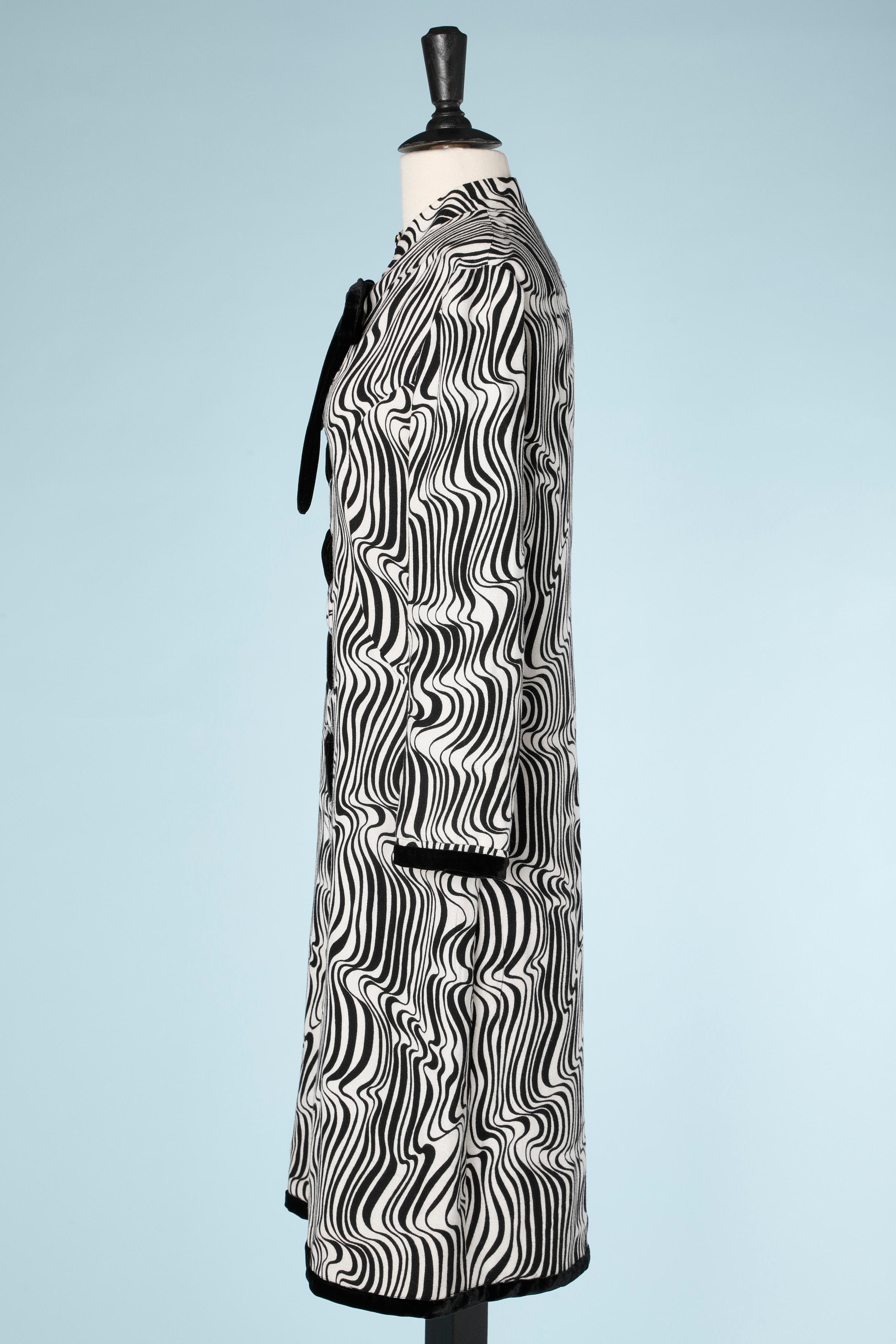 Black black and white Op Art dress 1970's For Sale