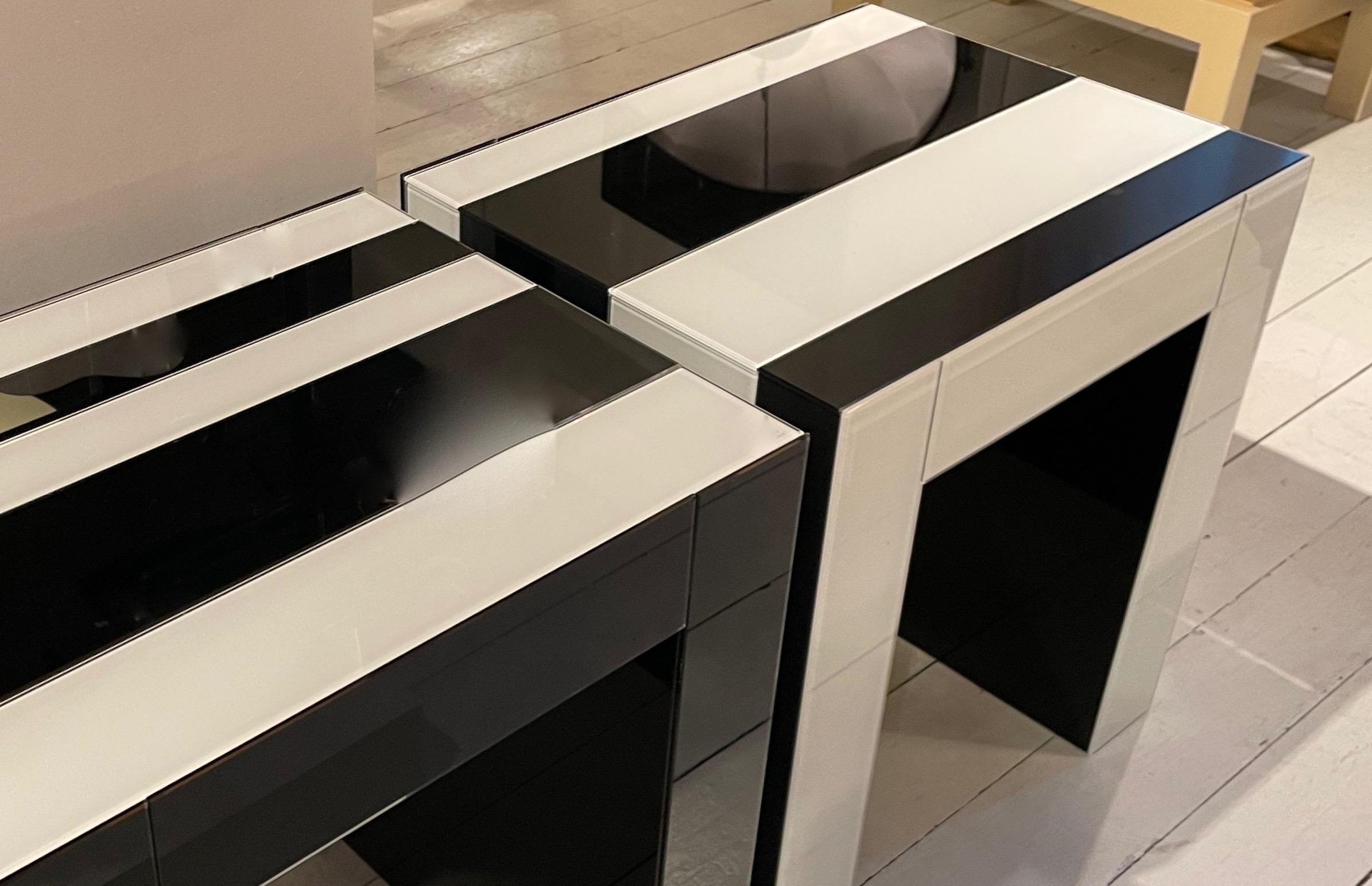 French Black and White Opaline  Asymmetric Side Tables in the spirit of Daniel Buren. For Sale