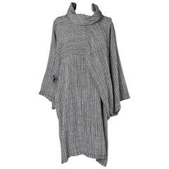 Abito oversize bianco e nero Hiroko Koshino Circa 1980