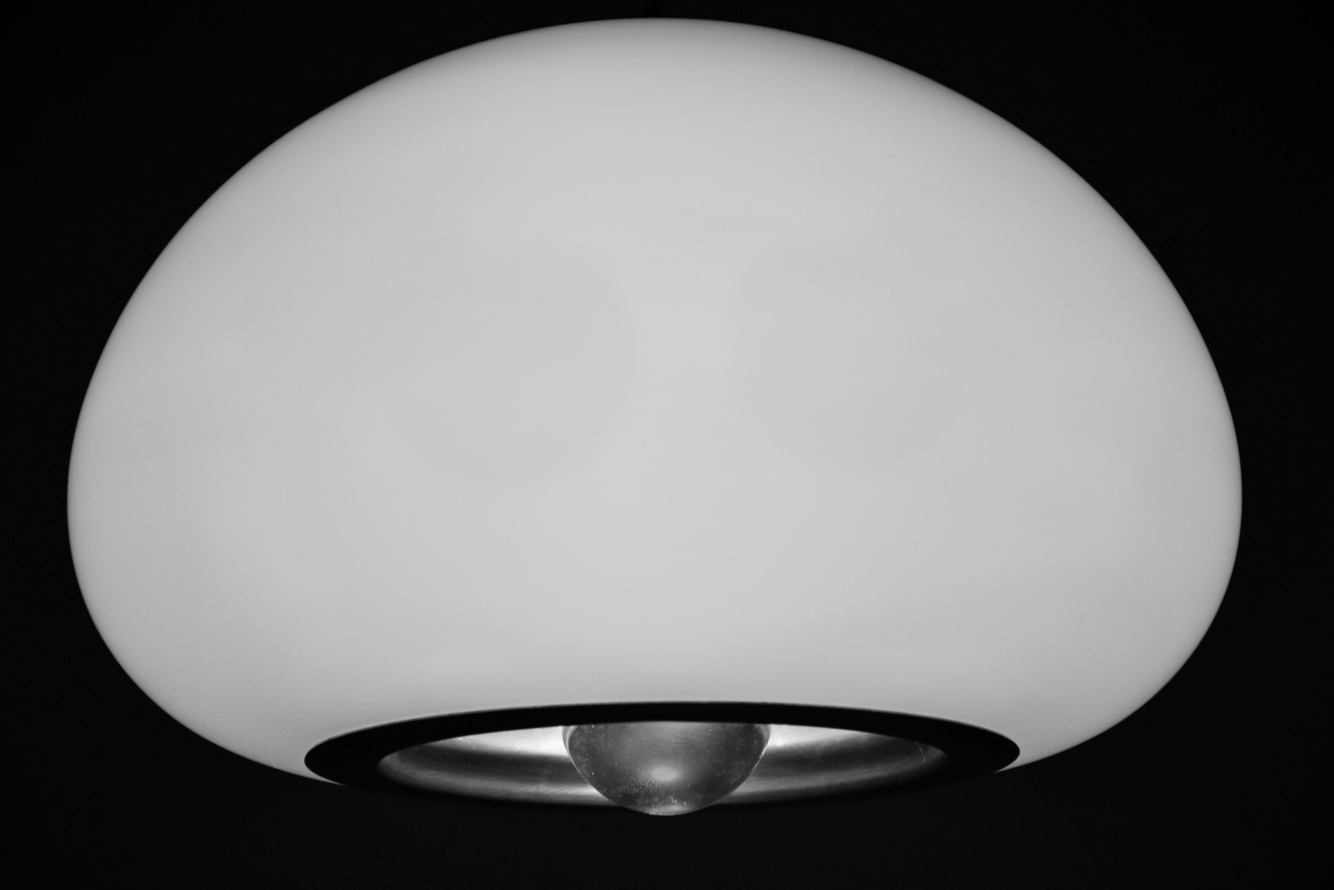 Italian Black and White Pendant by Achille and Pier Giacomo Castiglioni for Flos For Sale