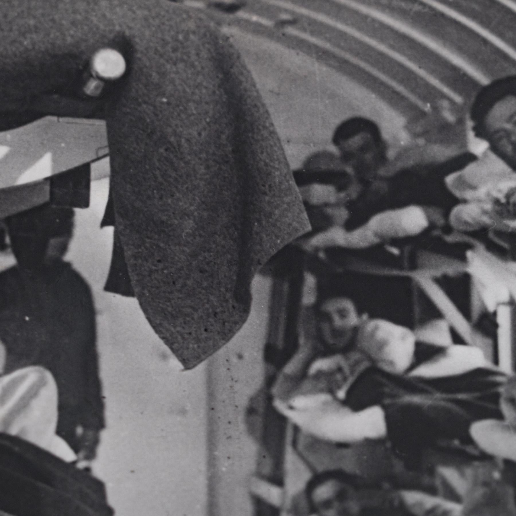 Papier Photographie en noir et blanc de Madeleine Carroll en vente