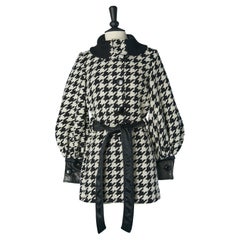 Chaqueta estampada en blanco y negro "Pied de coq" con cinturón de piel D&G Dolce & Gabbana