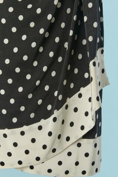 Vestido cruzado blanco y negro con estampado de lunares EMANUEL by EMANUEL UNGARO