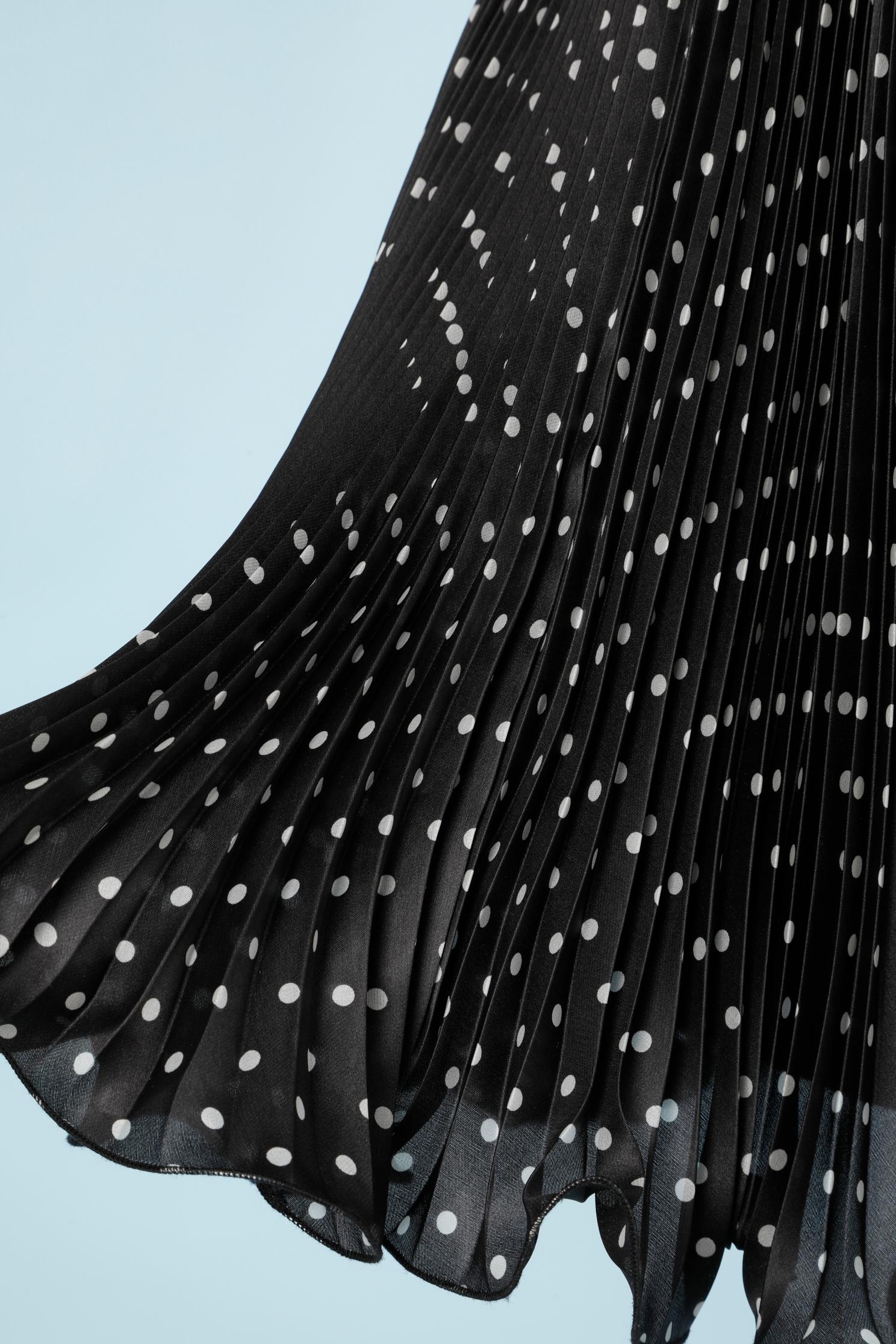 Black and white Polka-dots silk cocktail dress Luisa Spagnoli In Excellent Condition For Sale In Saint-Ouen-Sur-Seine, FR