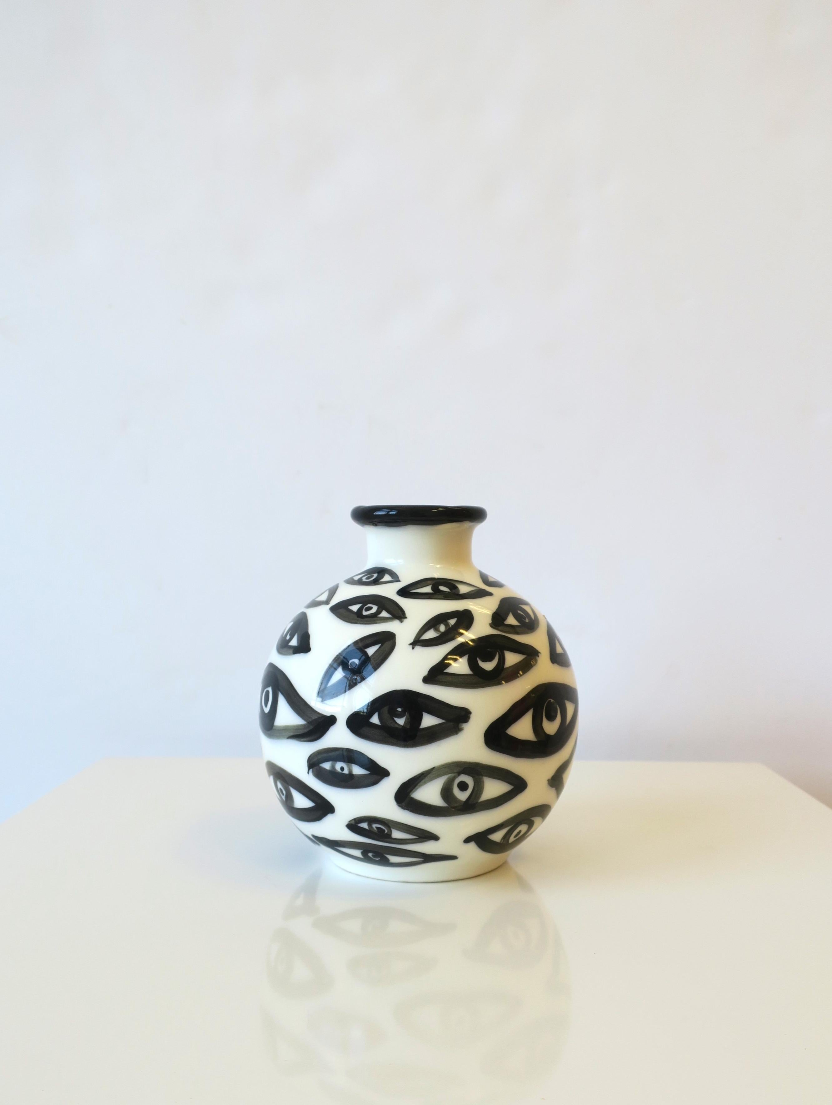 Black and White Pottery Vase with Eye Design In Excellent Condition For Sale In New York, NY
