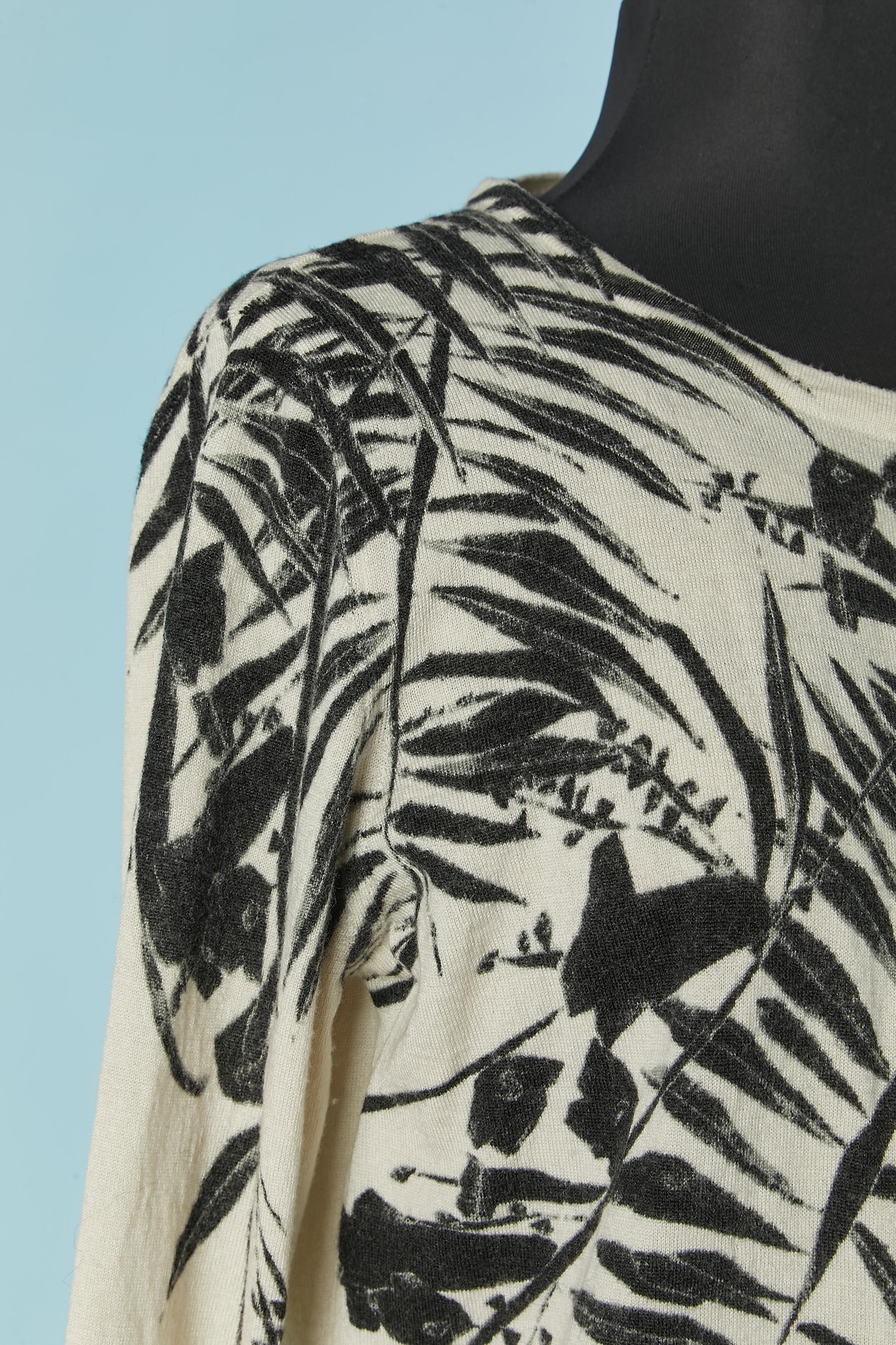Gray Black and white printed Twin-set ESCADA For Sale