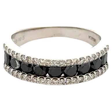 Black and White RBC Diamond Gold Vintage Band Ring For Sale