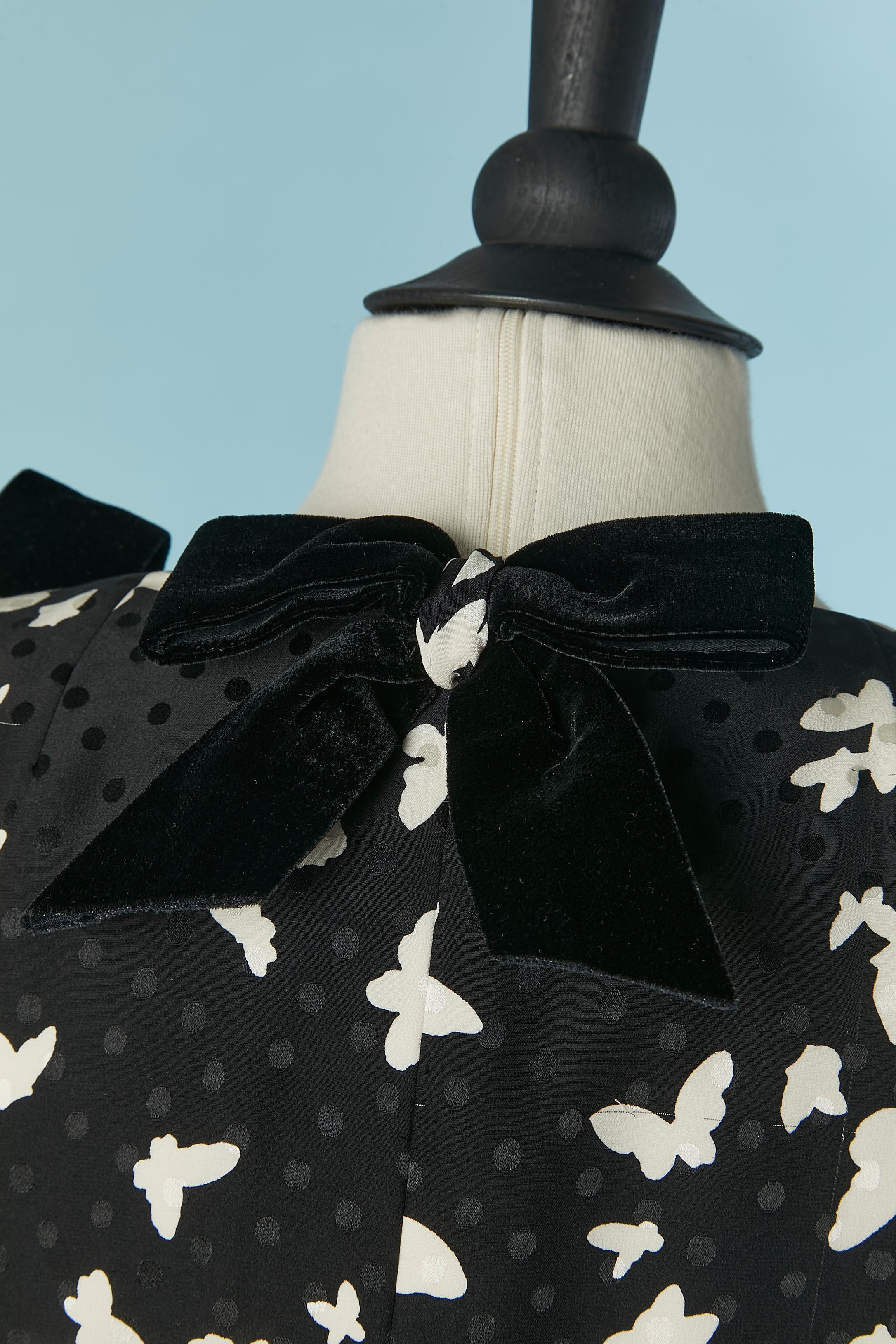 Giacca e abito in seta jacquard stampata bianca e nera Daniel Roland in vendita 1