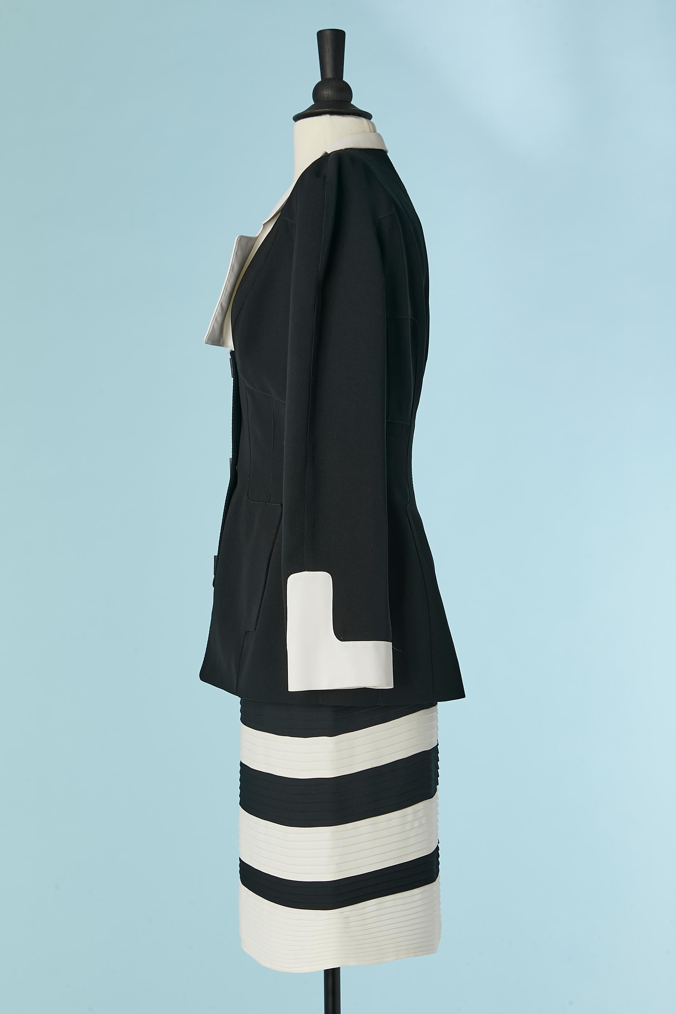 Black and white skirt-suit with striped and pleated skirt Thierry Mugler For Sale 2