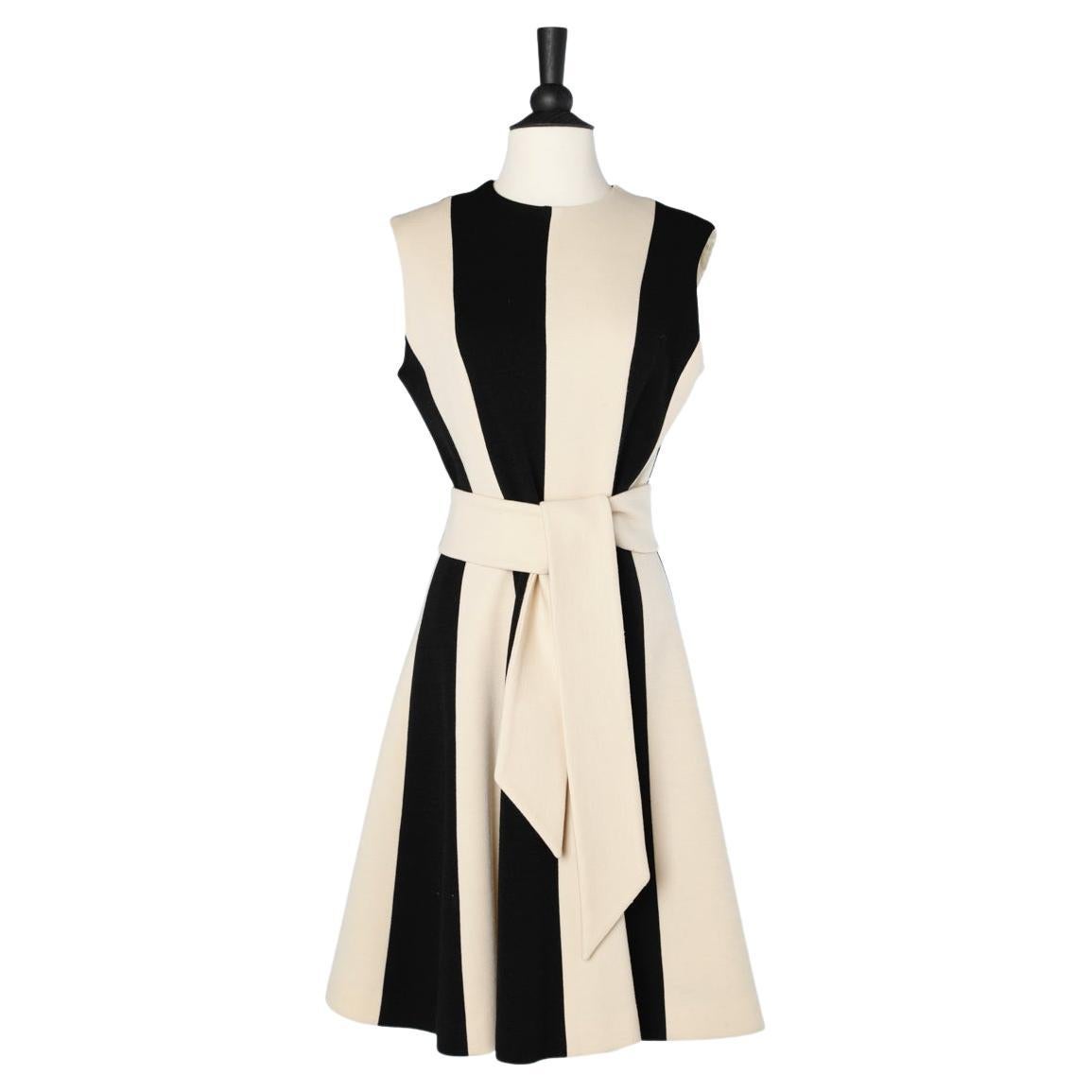 Black and white sleeveless wool jersey dress with belt Lilli Ann Knit  For Sale