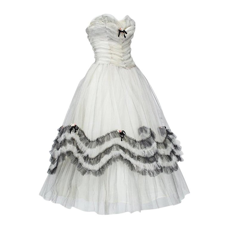 Parlsienne Coquette New Look Strapless Black White Tulle Party Dress - S,  1950s at 1stDibs | white ballerina dress, dior petal dress