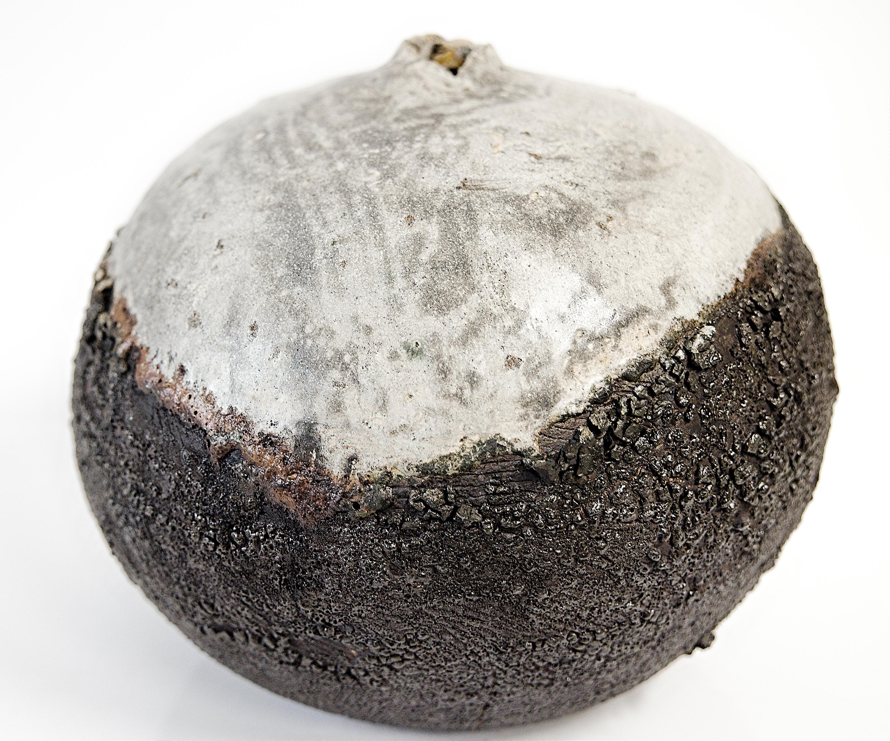 Ceramica Barattolo a forma di luna con texture in bianco e nero in vendita