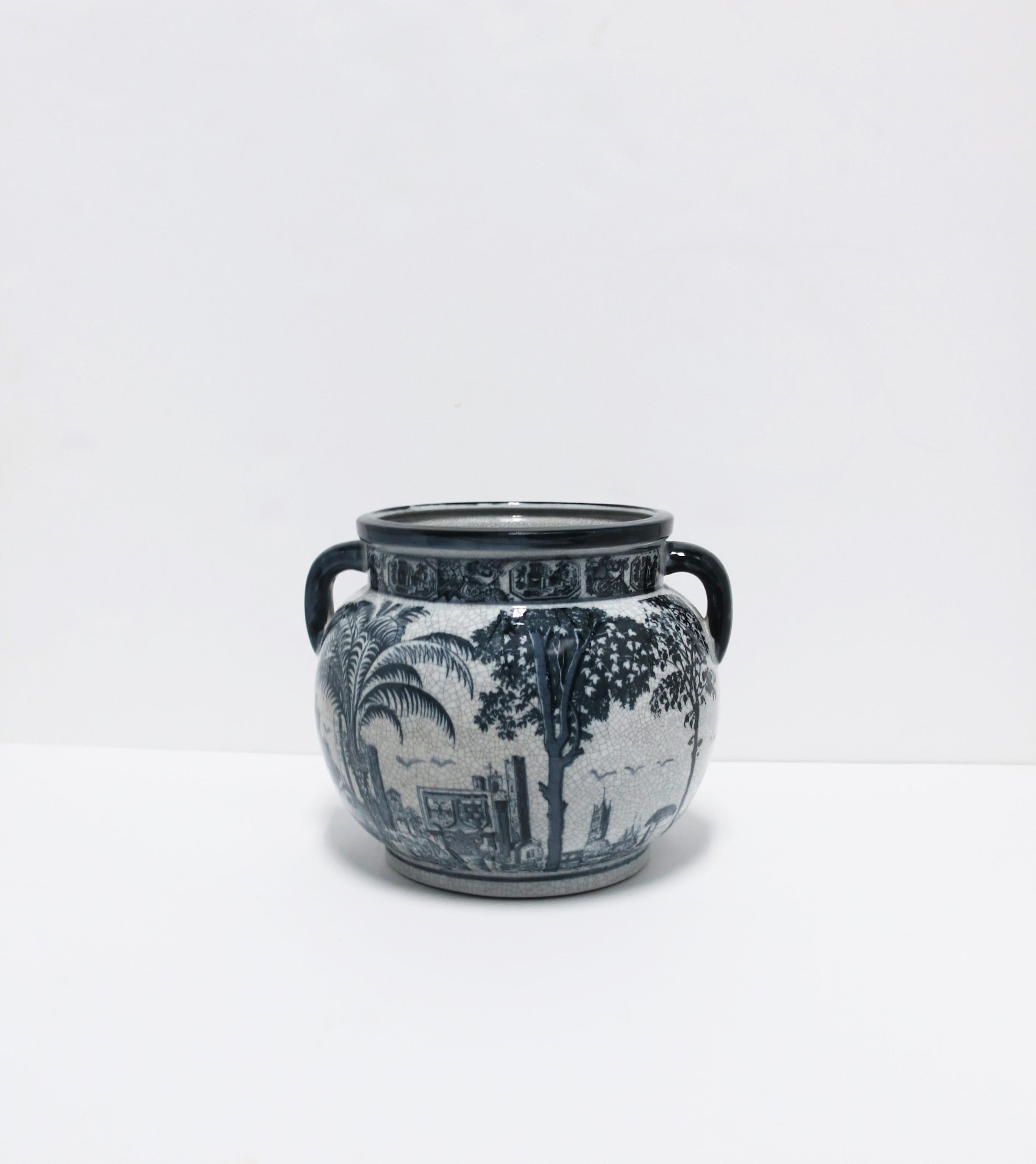 Black and White 'Toile' Ceramic Cachepot Jardinière Plant Pot Holder 3