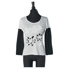 Camiseta de algodón blanco y negro "trampantojo" con aplique M+ F GIRBAUD