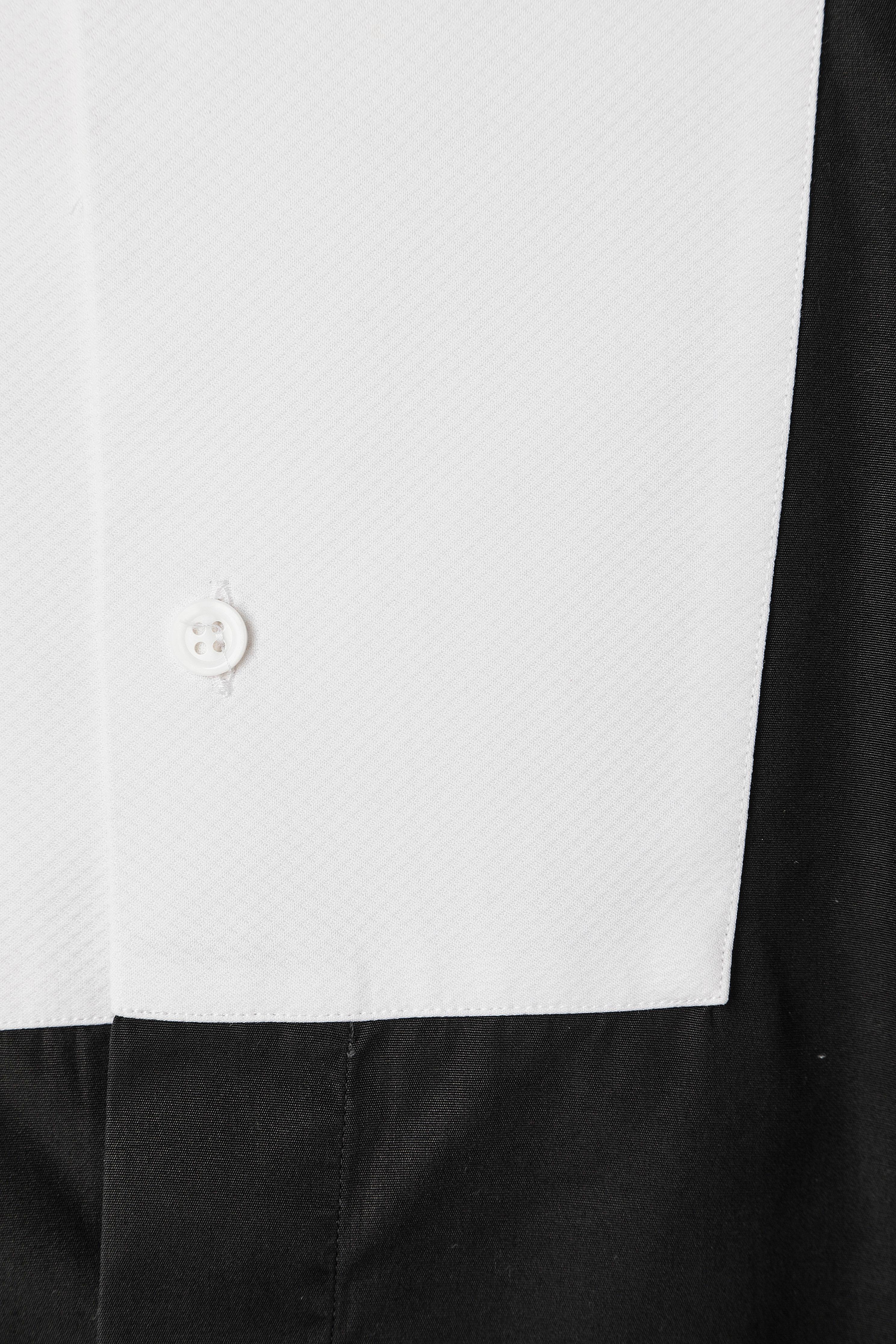 Schwarz-weißes Smokinghemd Dior  im Zustand „Hervorragend“ im Angebot in Saint-Ouen-Sur-Seine, FR