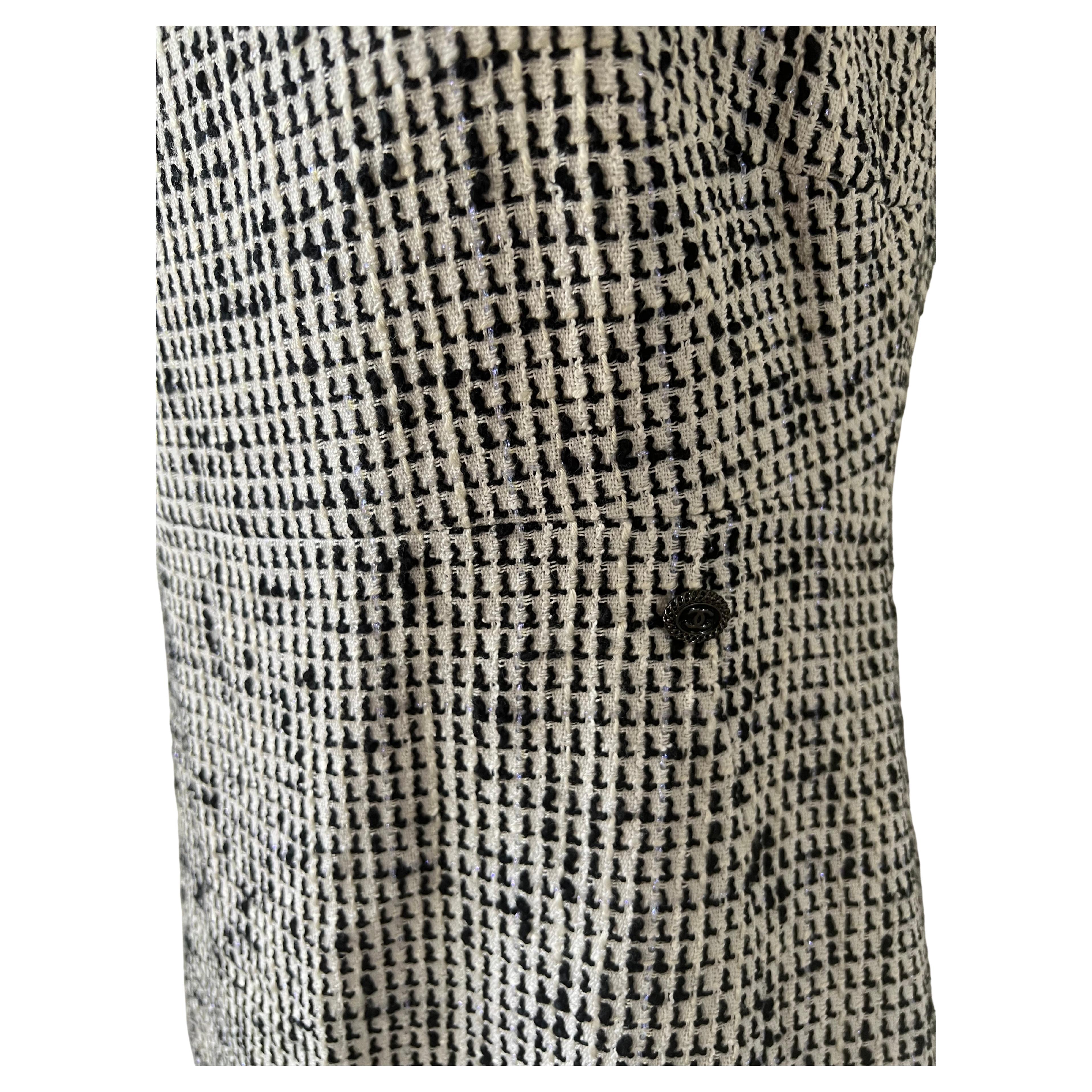 Black and White Tweed Dress Chanel 2010 For Sale 1