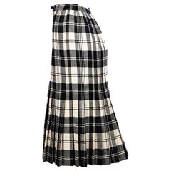 Vintage Black And White Valentino Pleated Plaid Skirt