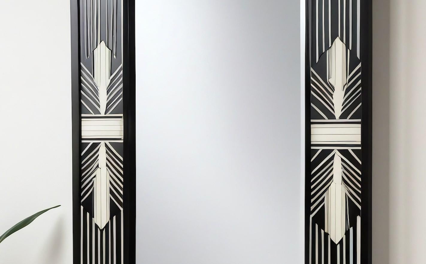 Indien Miroir mural noir et blanc inspiré de l'Art Deco, fabriqué à la main par Artisanal en vente
