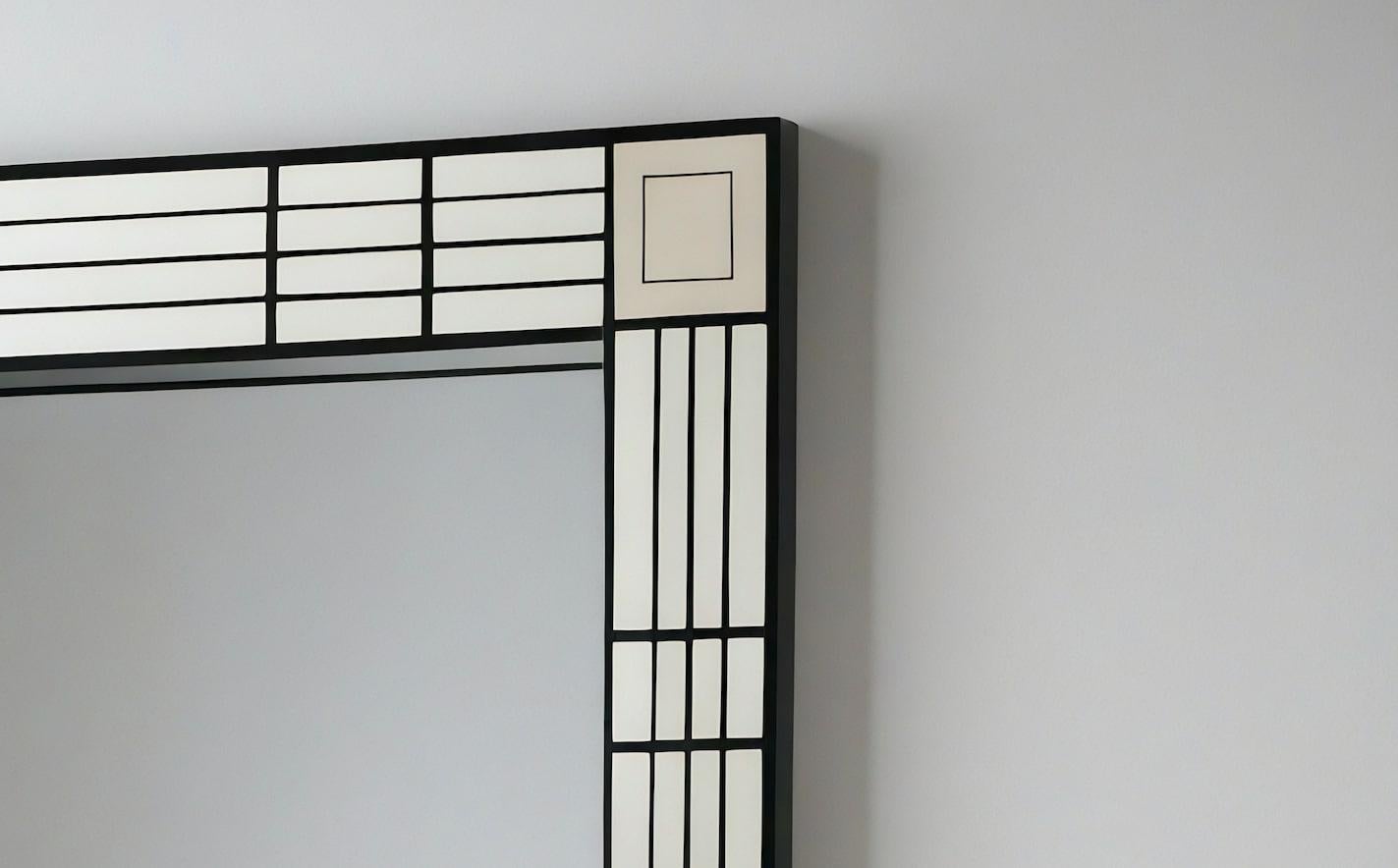Intarsio Specchio da parete in bianco e nero ispirato a De Stijl, realizzato a mano da Artisanal in vendita