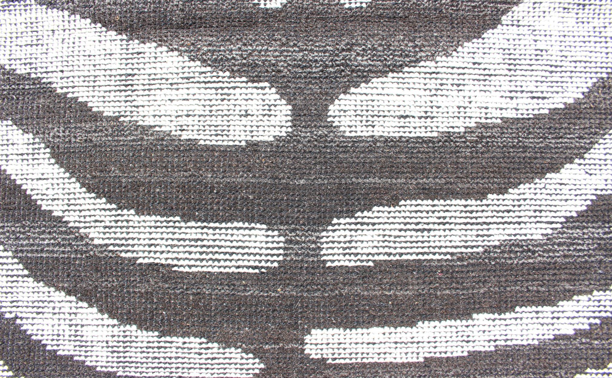 Black and White Zebra Design Distressed Modern Rug For Sale 8