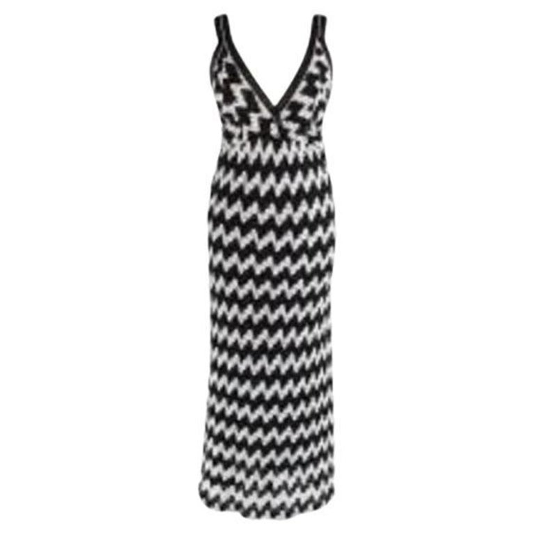 Black and White Zig Zag Textured Dress For Sale at 1stDibs