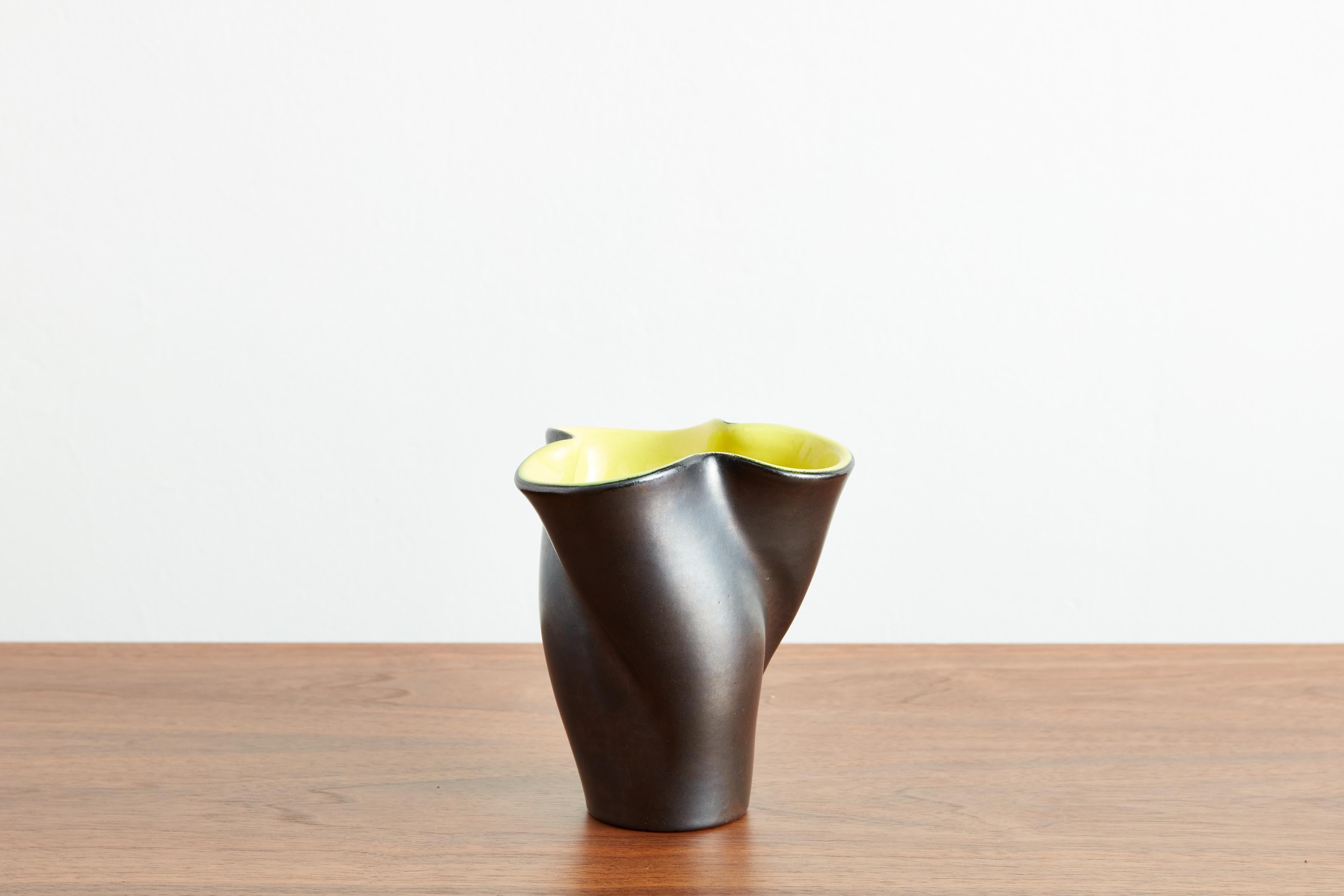 Mid-20th Century Black and  Yellow Ceramic - 3 pc set For Sale