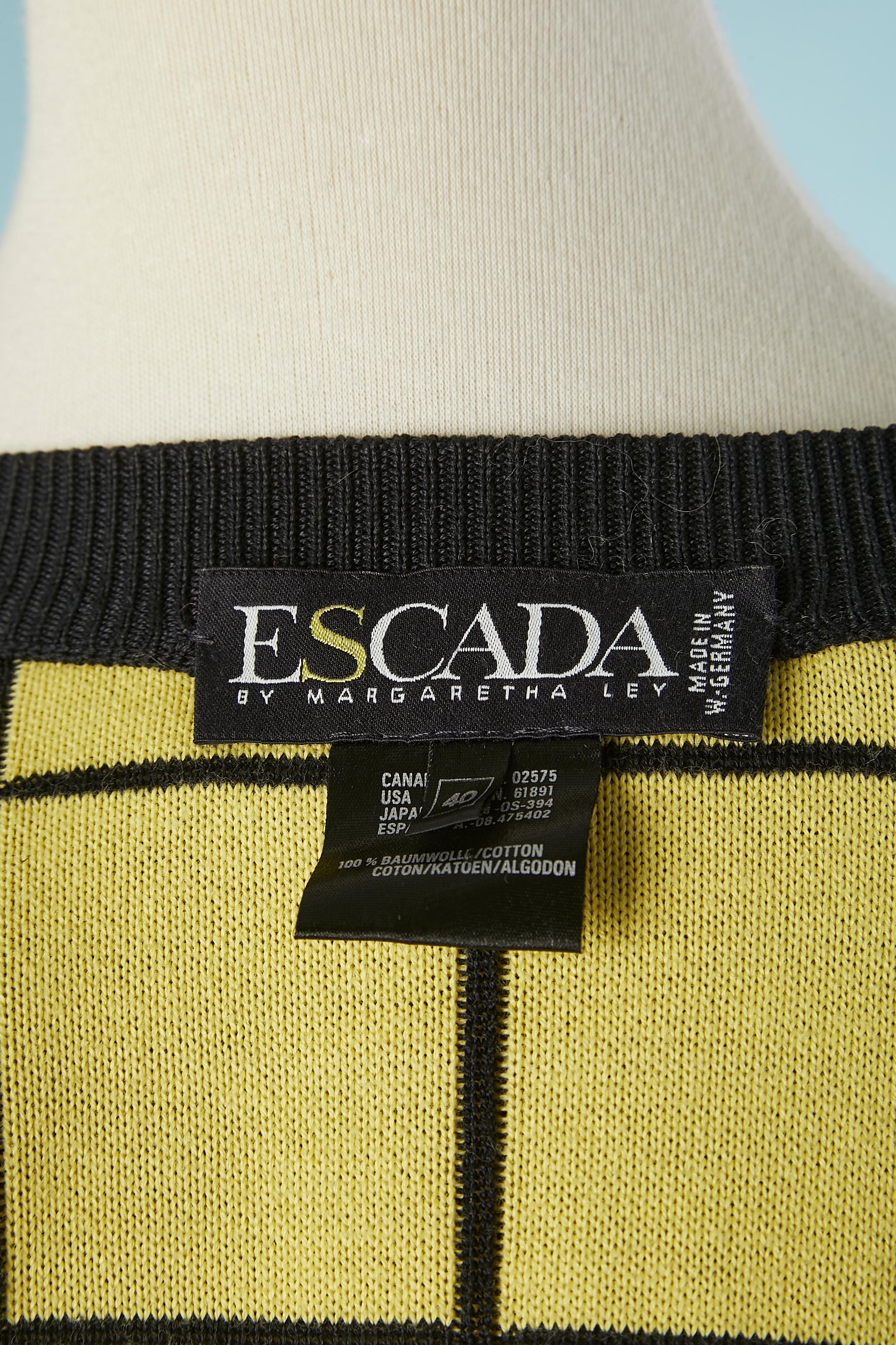 Juego de gemelos negro y amarillo con flores y estampado de cuadros Escada by M. Ley en venta 2