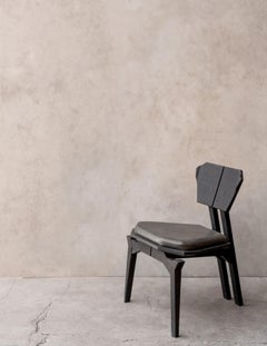 Black Ángulo Chair by Arturo Verástegui