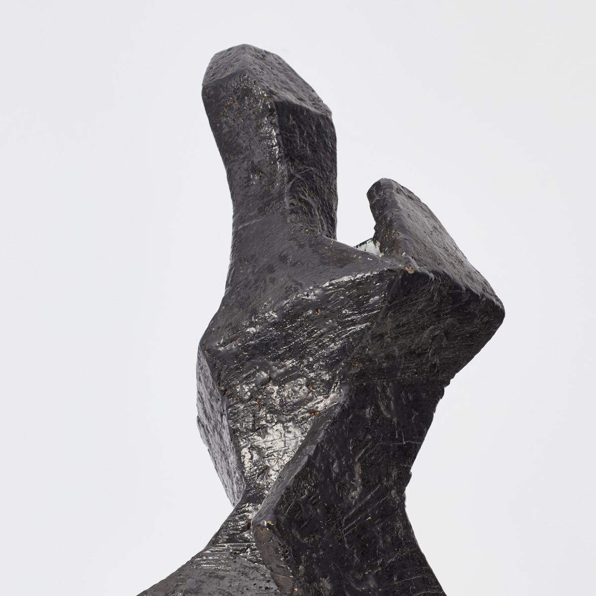 Schwarze Anthroposophische Keramik-Skulptur aus Schwarz, Frankreich 1940er Jahre im Angebot 1