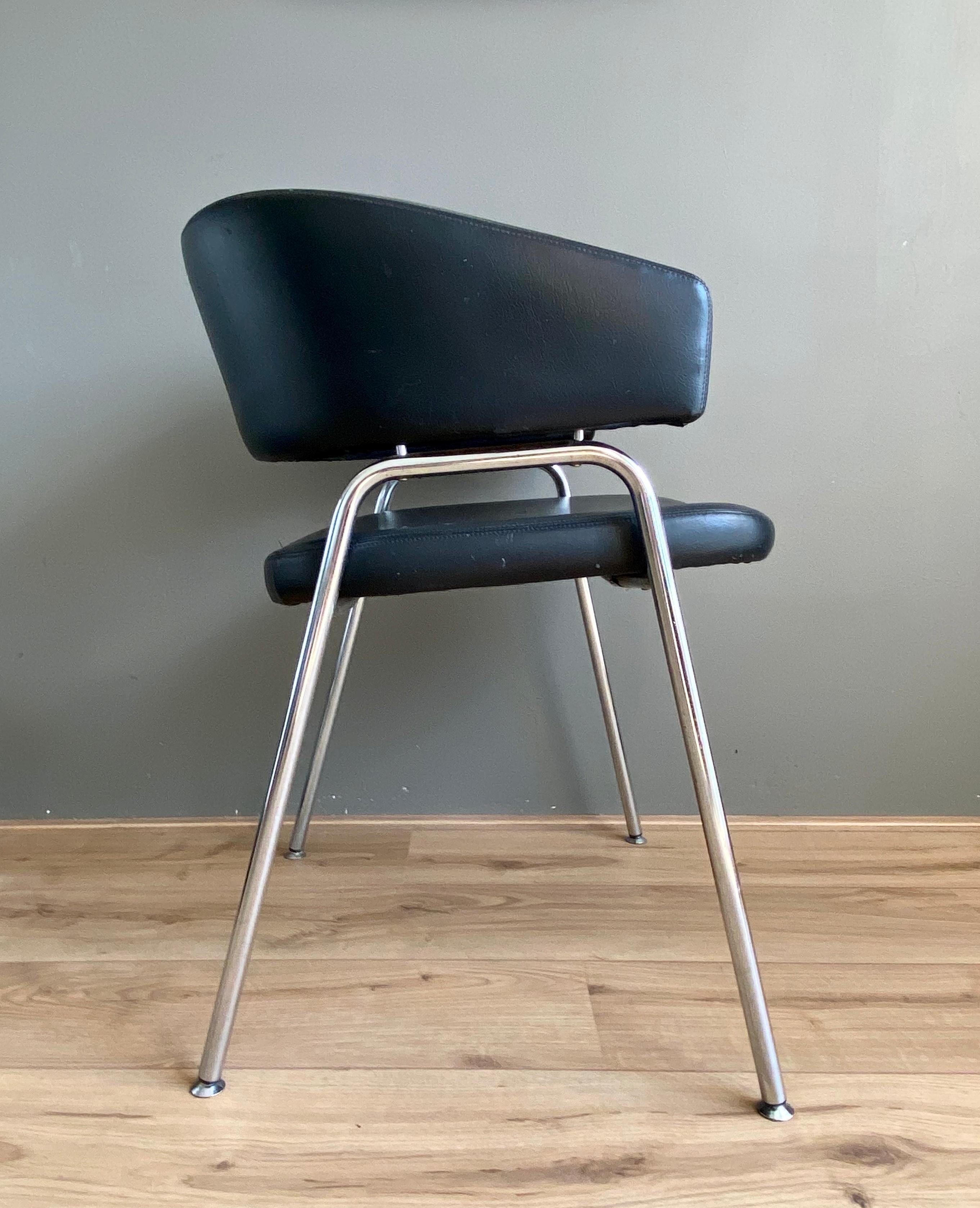 Black AP Originals Armchair, by Hein Salomonson and Theo Tempelman, 1960 For Sale 2