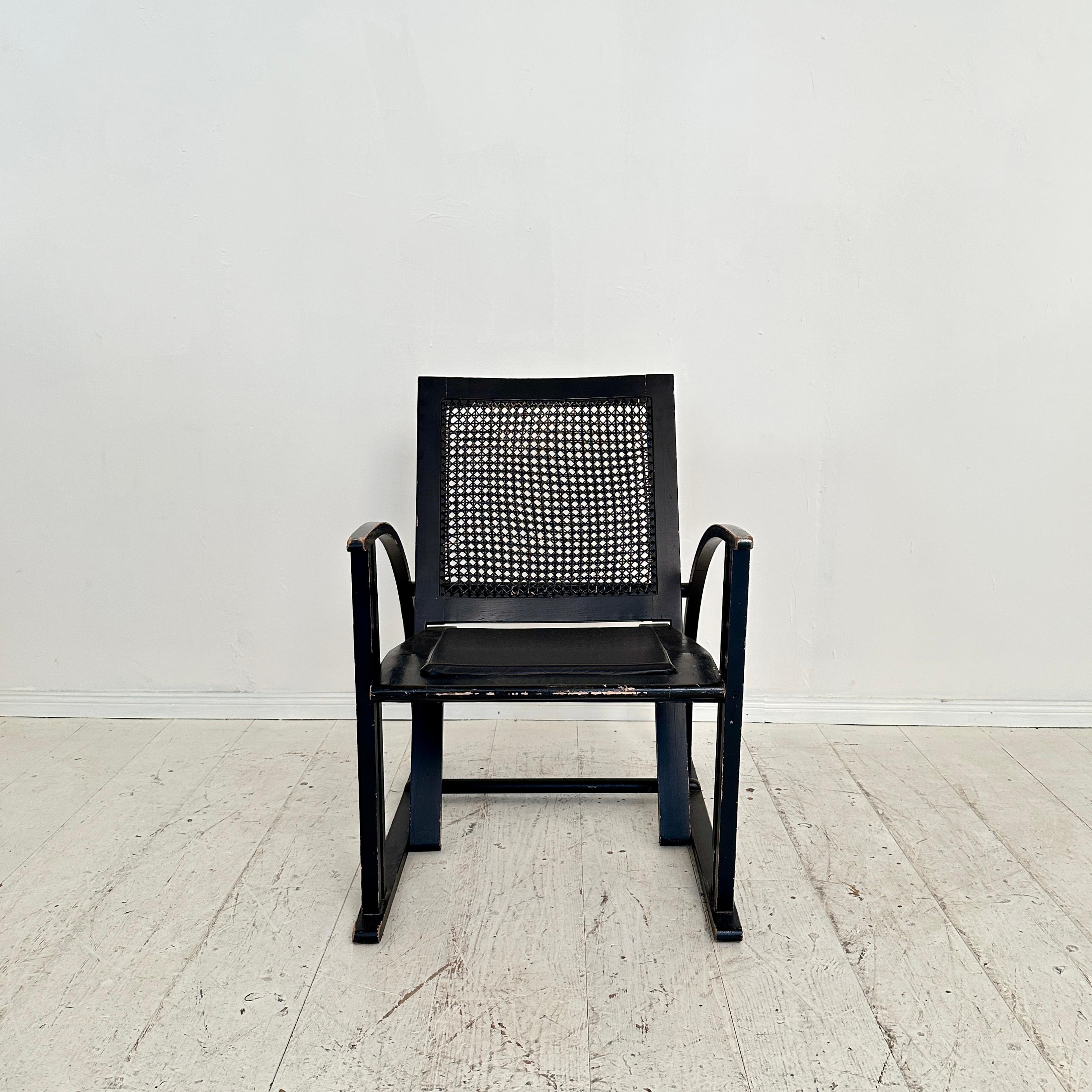 Post-Modern Black Armchair by Pascal Mourgue for Pamco Triconfort, around 1980 For Sale