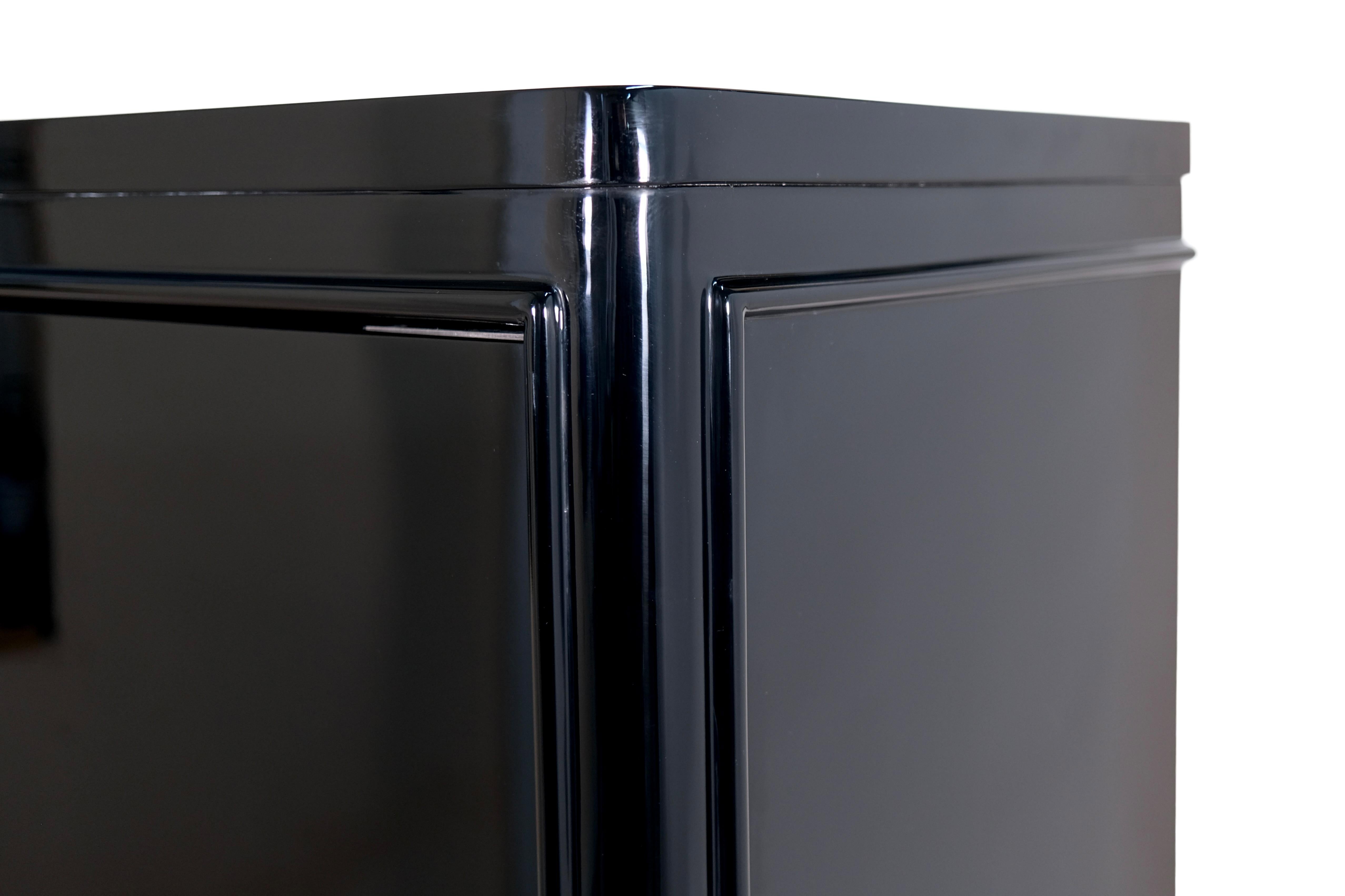 Blackened Black Art Deco Cabinet in High Gloss Lacquer with Chromed Handle, France 1930s For Sale