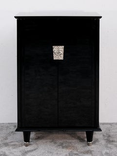 Armoire de bar Art déco française des années 1940, en laque noire ultra-brillante