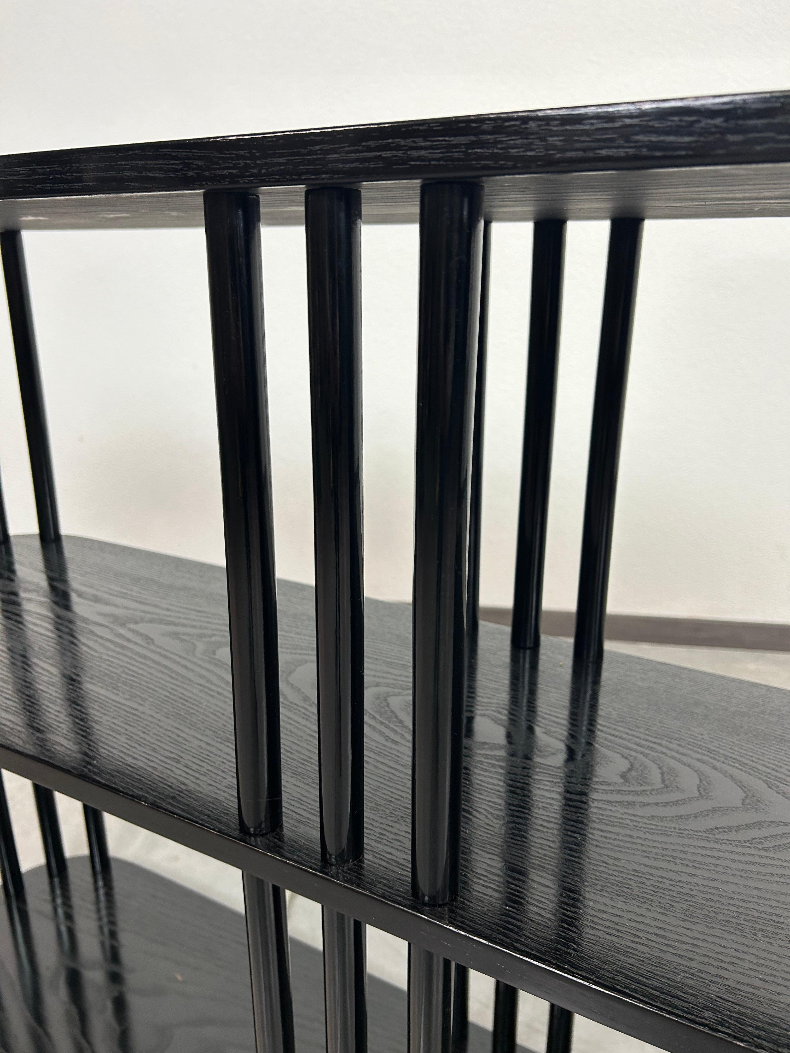 Schwarze Art-déco-Etagere im Angebot 4