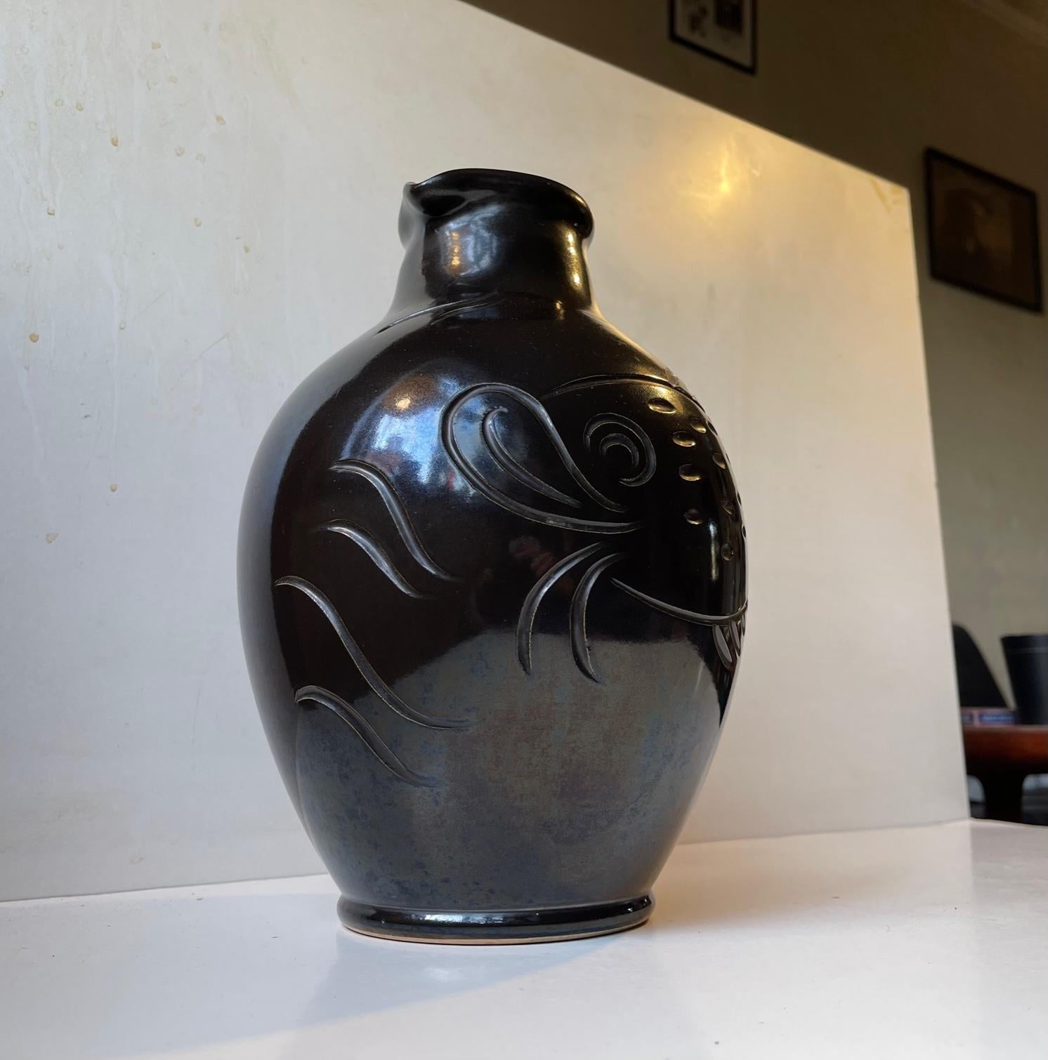 Black Art Deco Fish Vase in Glazed Terracotta by Michael Andersen & Son, 1940s 4