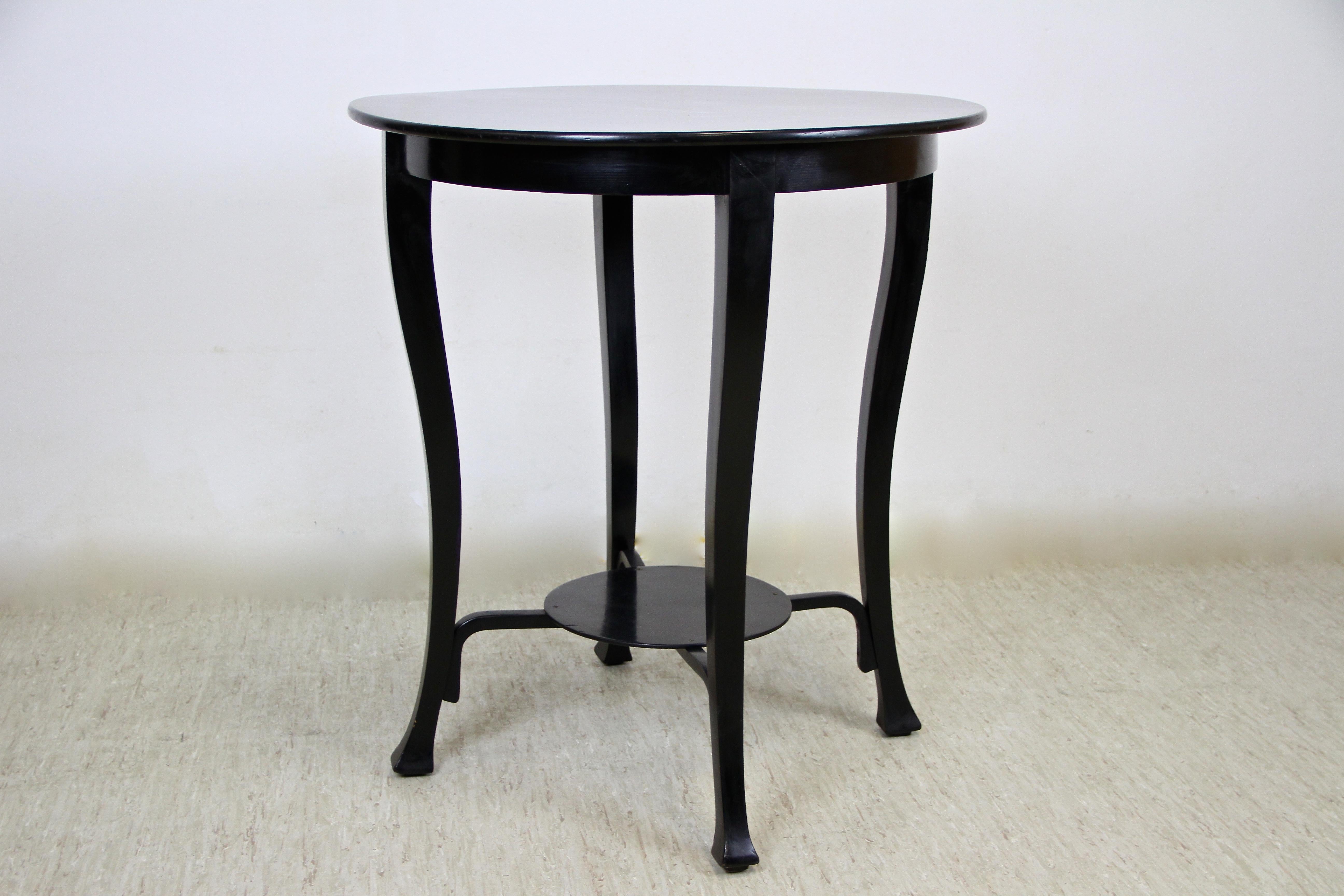 josef black metal side table