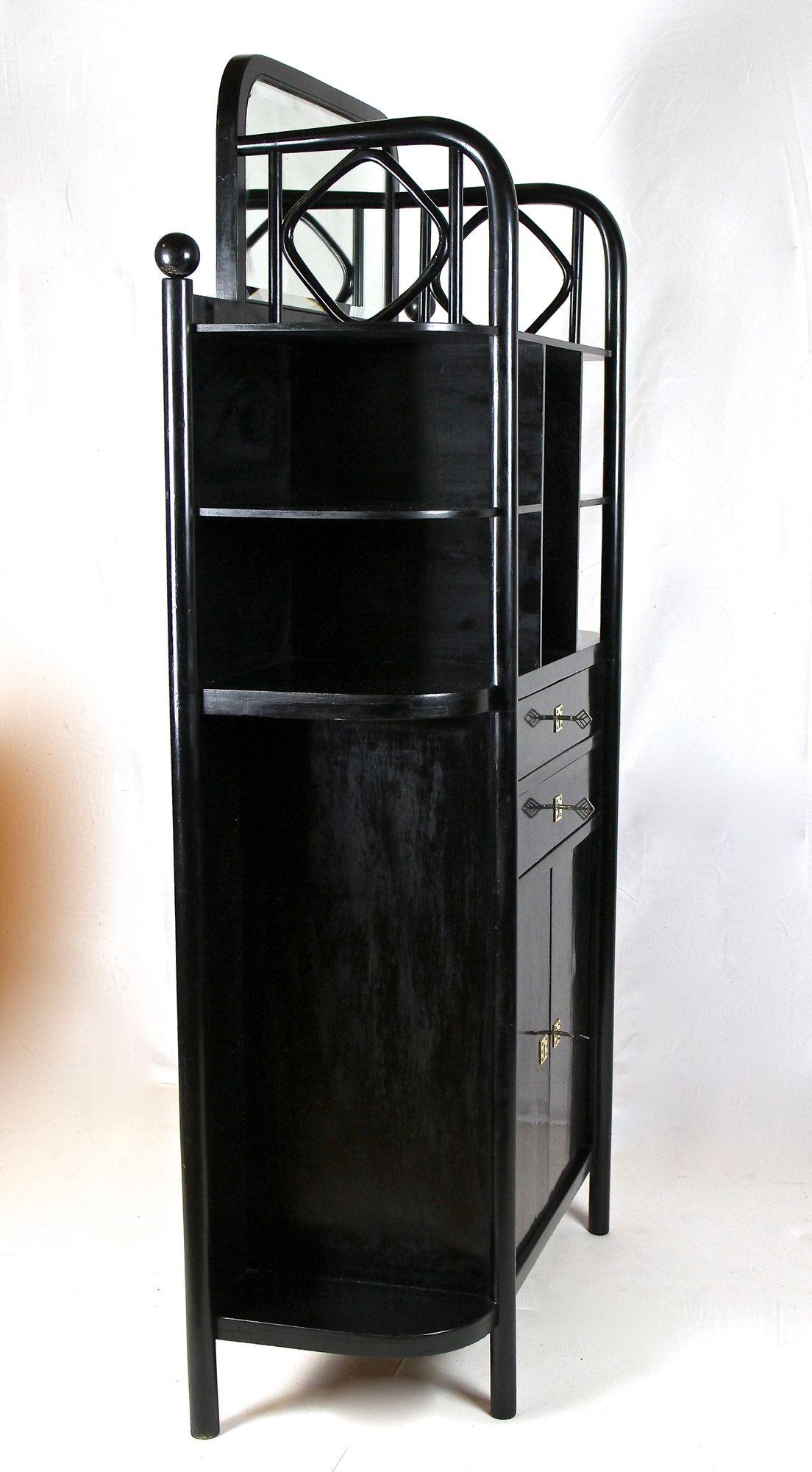 Black Art Nouveau Display Cabinet by Josef Hoffmann for Thonet, AT ca. 1905 For Sale 10
