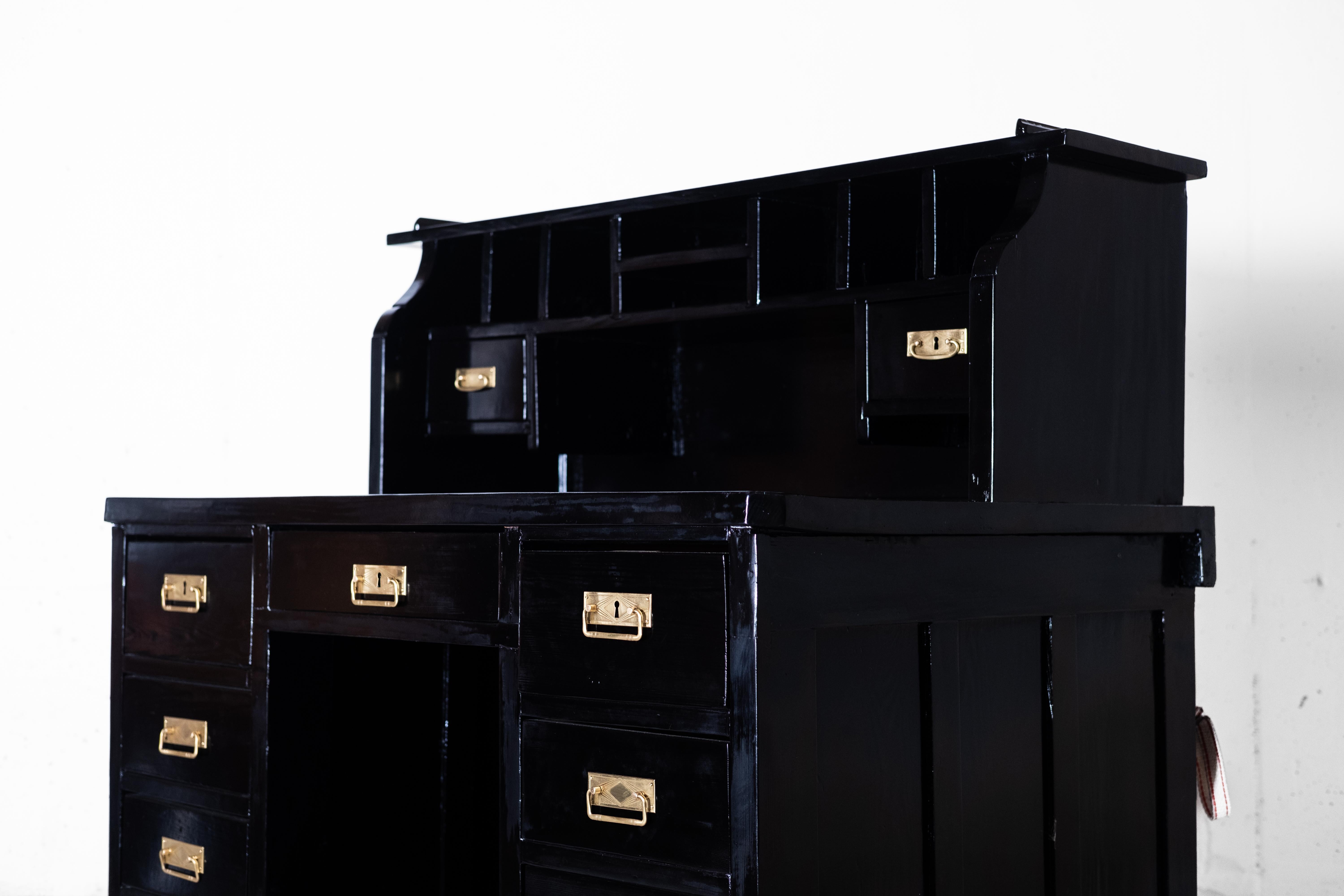 Début du 20ème siècle Bureau noir Art nouveau à 11 tiroirs, vers 1910 en vente