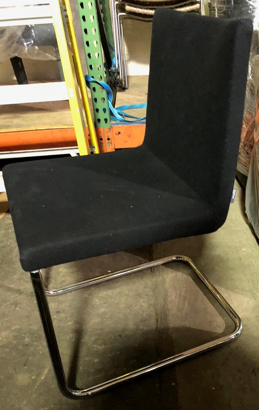 Black Artifort Maxx Chair In Good Condition In New York, NY