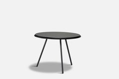Mesa de centro Soround de fresno negro 60 by Nur Design