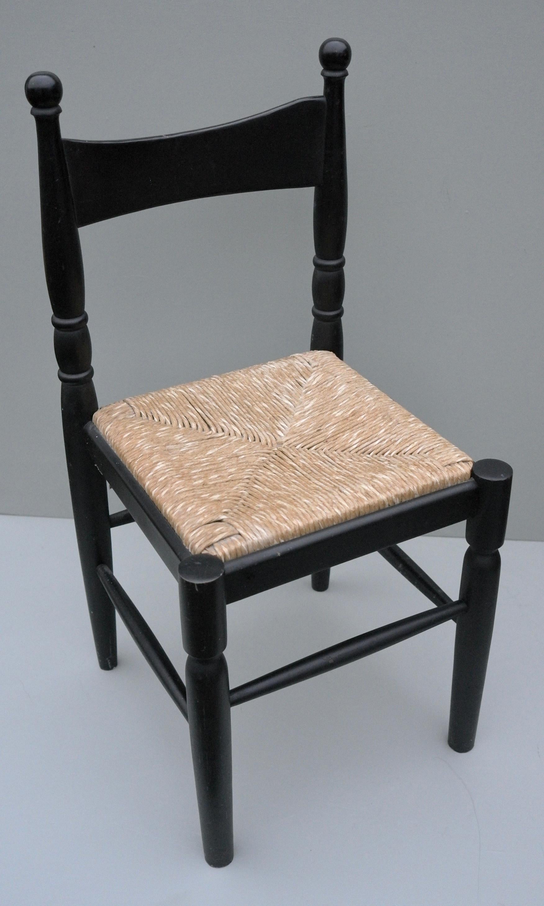 Black Asymmetric Surrealist Wood and Rush Side Chair, France, 1960s In Good Condition For Sale In Den Haag, NL