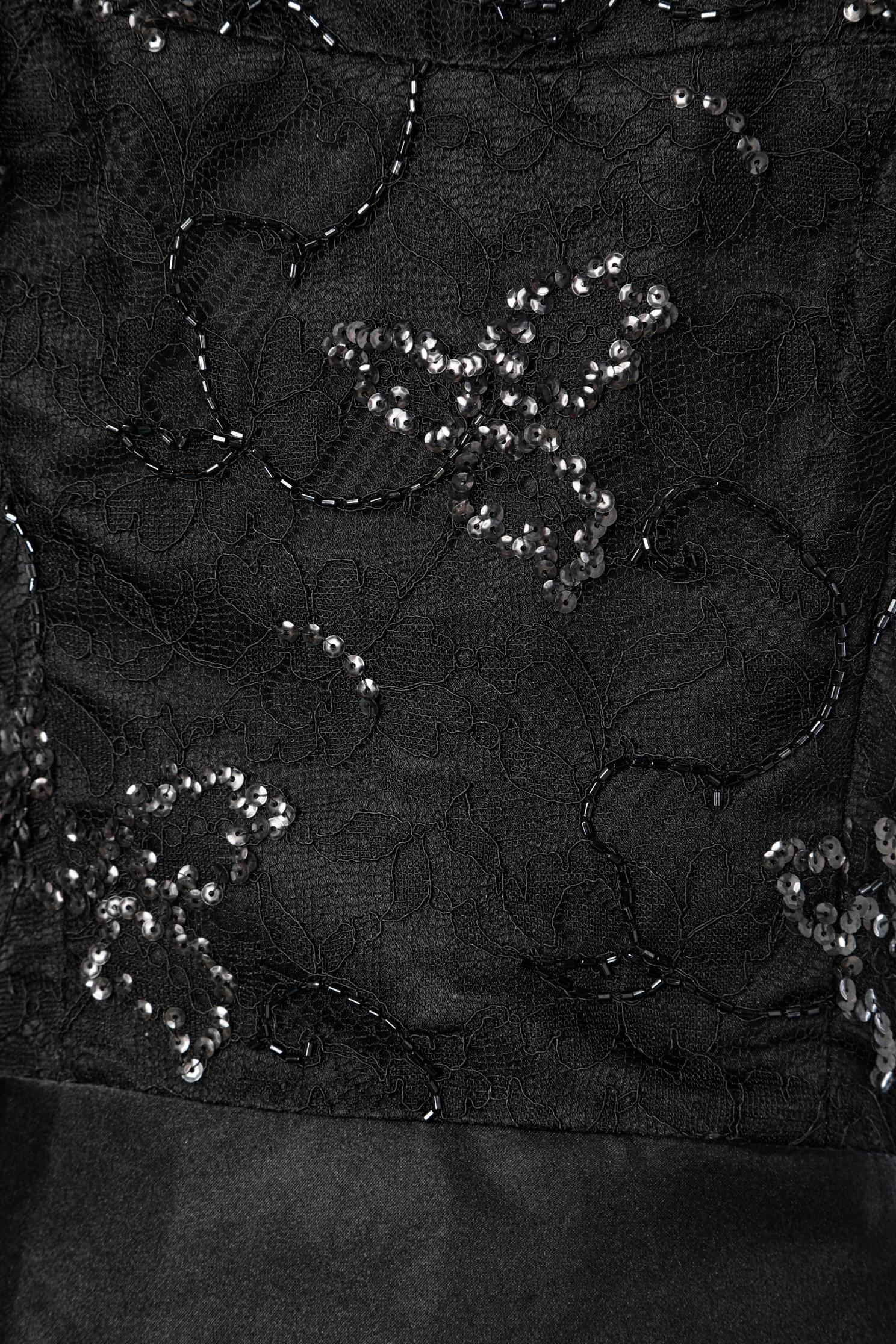 Schwarzes asymmetrisches Cocktailkleid aus Satin und perlenbesetzter Spitze aus Marusia  im Zustand „Hervorragend“ im Angebot in Saint-Ouen-Sur-Seine, FR