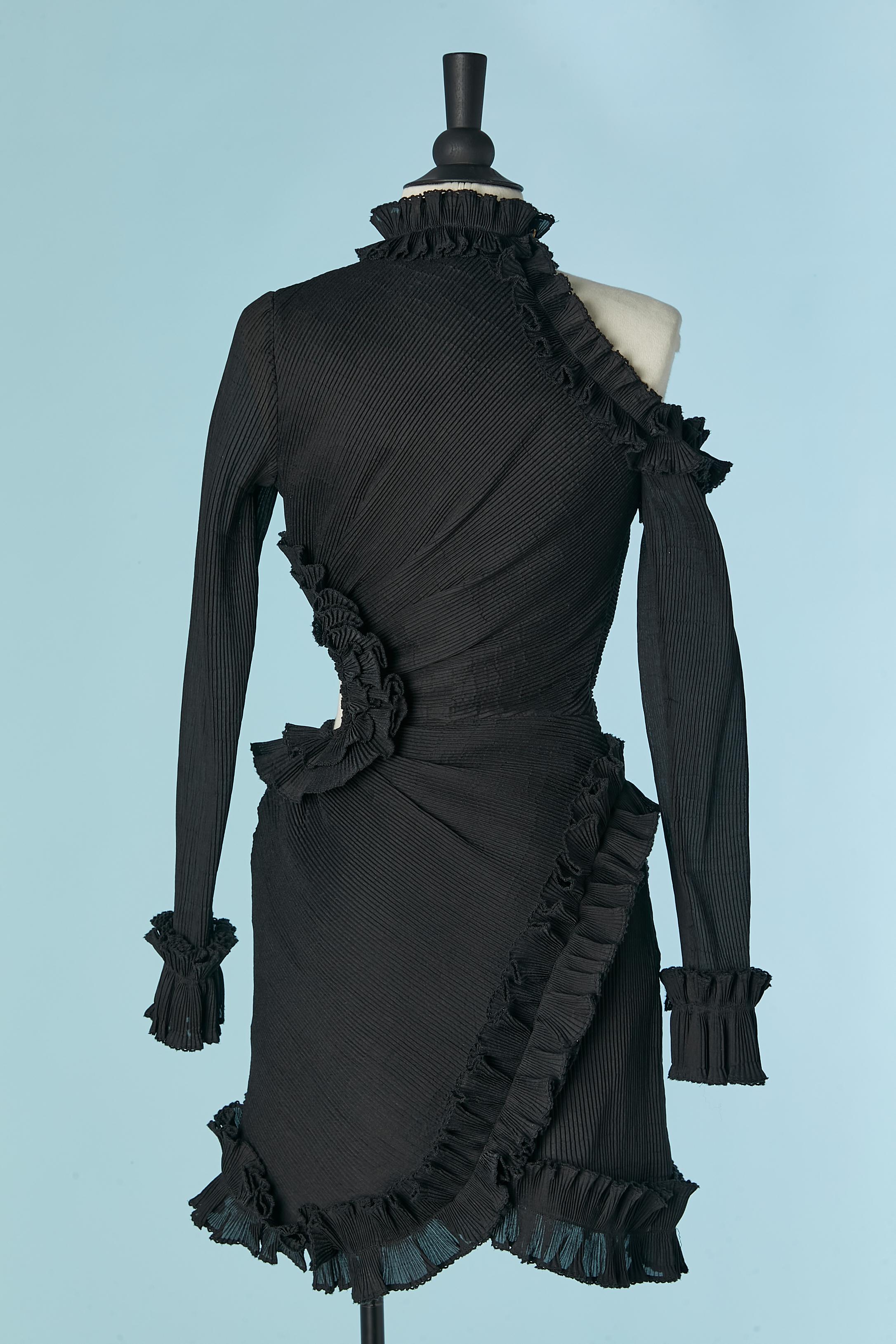 Vestido de cóctel negro asimétrico con volantes ZIMMERMANN en venta 2