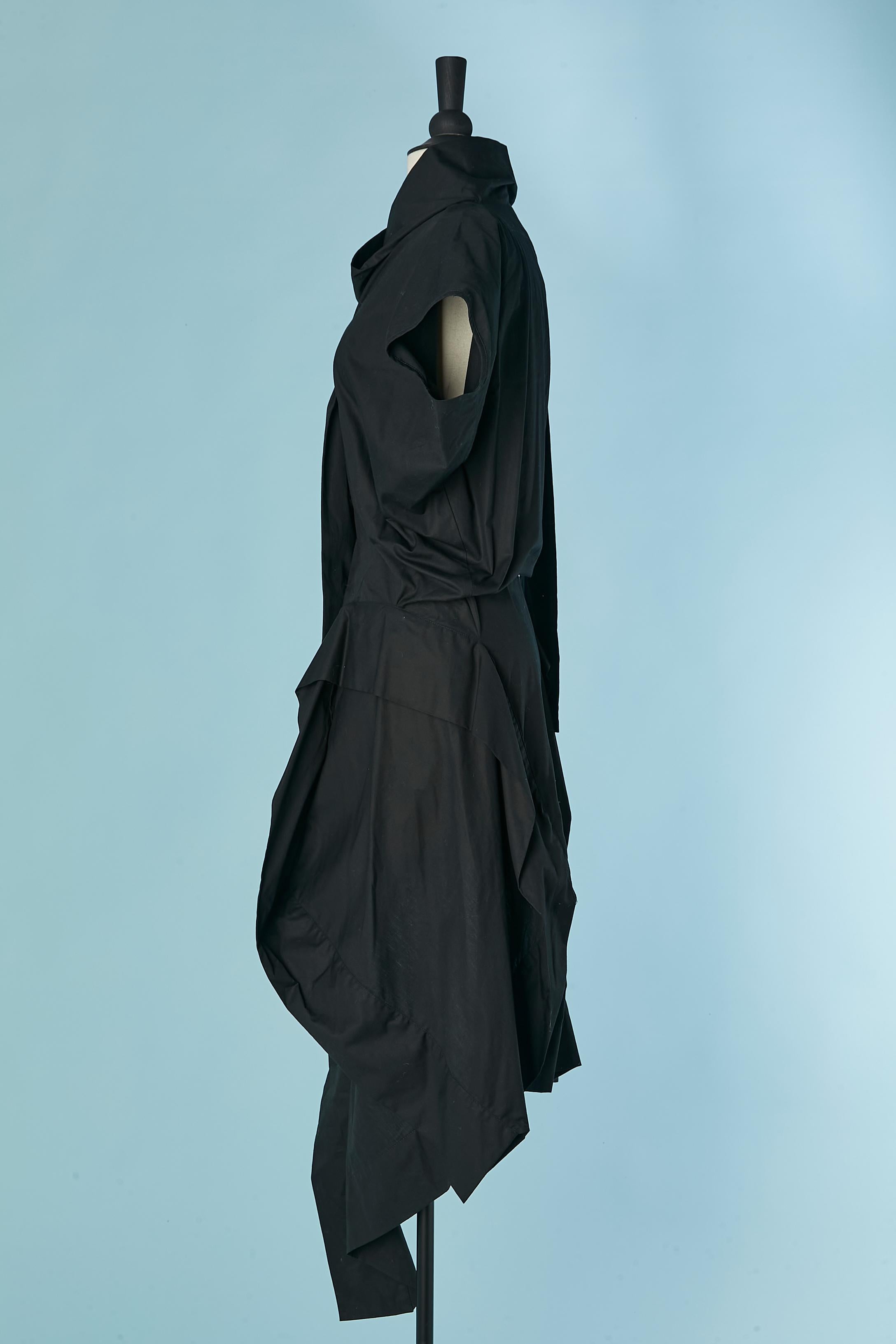 Black asymmetrical cotton chemise dress VIVIENNE WESTWOOD en venta 1