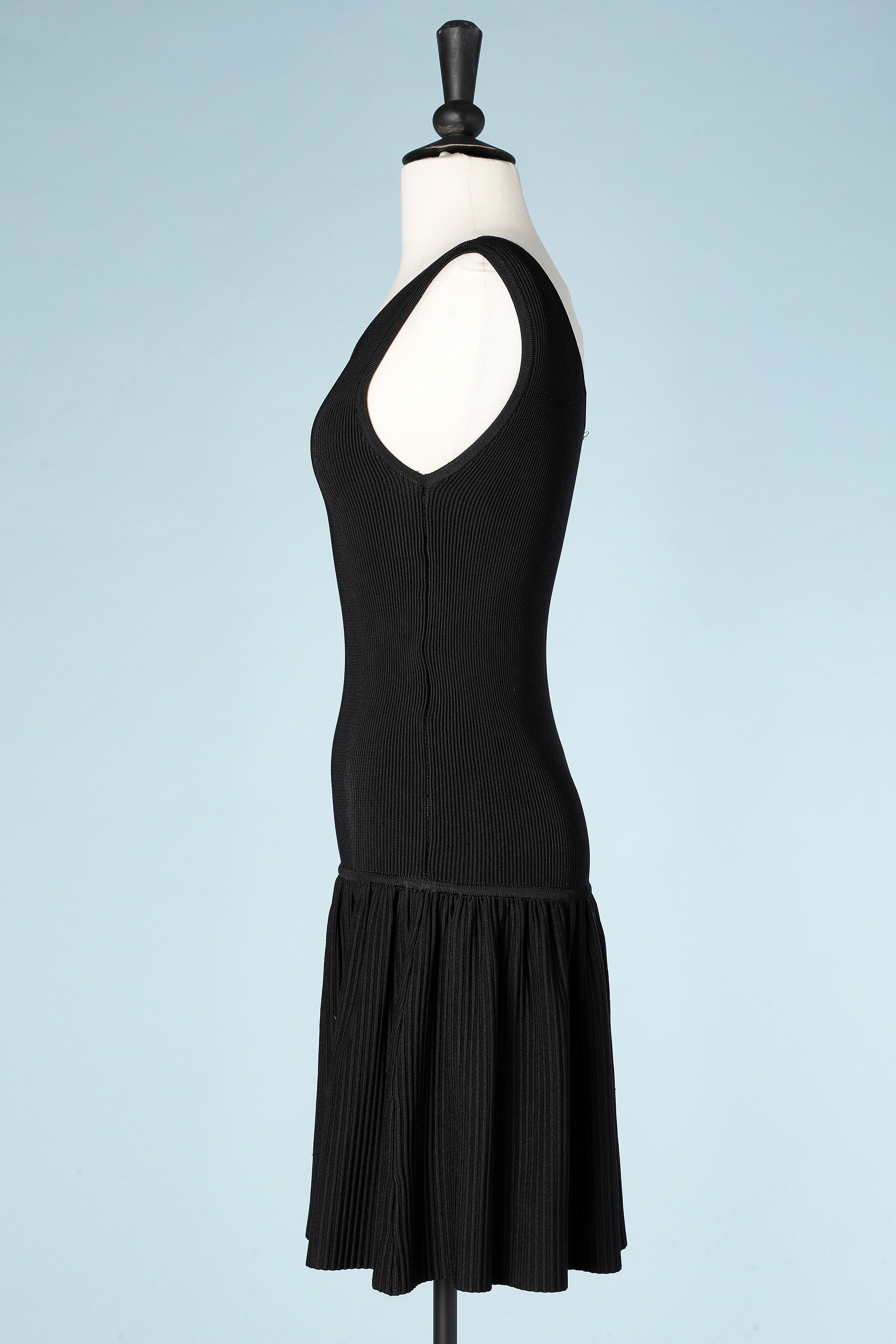 Black asymmetrical dress in rayon knit AlaÏa  In Excellent Condition In Saint-Ouen-Sur-Seine, FR