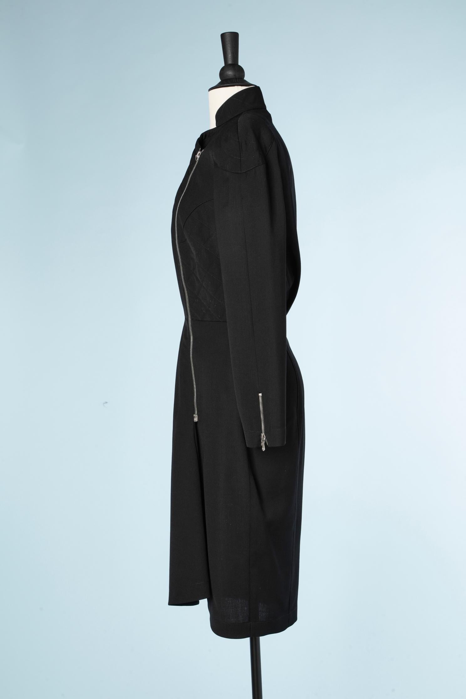 Women's Black Asymmetrical wrap dress in thin wool with side zip Thierry Mugler  For Sale