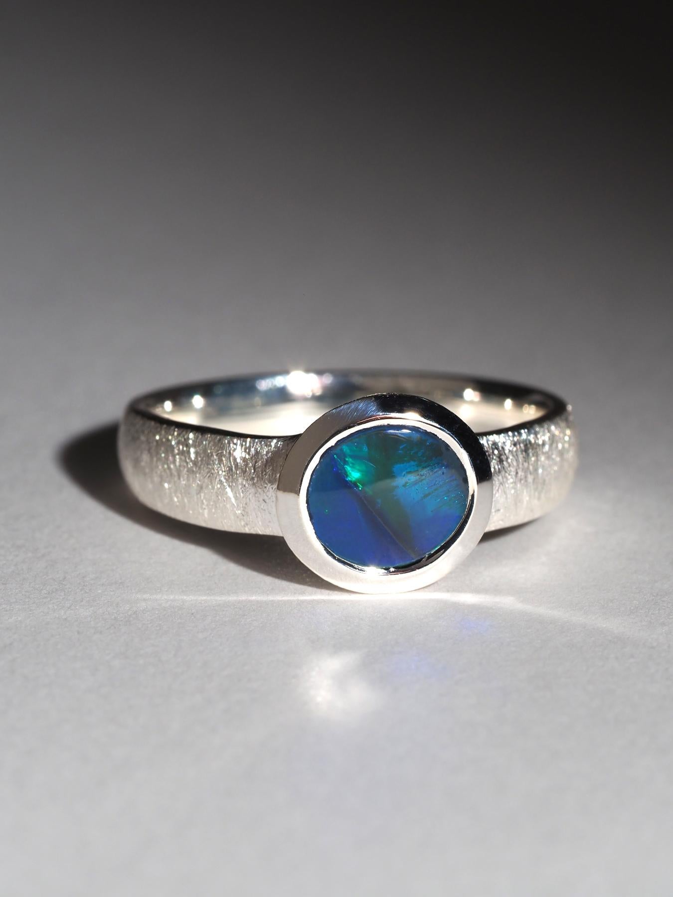 da uomo o donna Anello d'argento con opale australiano nero 1,01ct certificato di fidanzamento con opale naturale in vendita