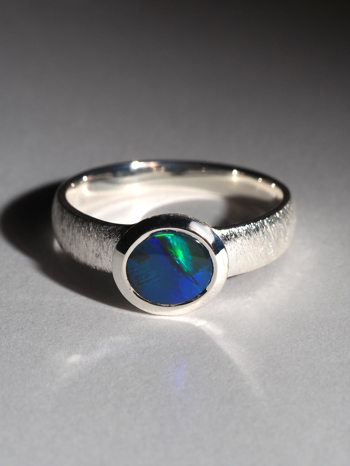 Anello d'argento con opale australiano nero 1,01ct certificato di fidanzamento con opale naturale in vendita 3