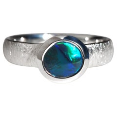 Schwarzer australischer Opal Silber Ring 1,01 Karat Verlobungsring mit natürlichem Opal Zertifikat