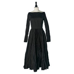 Schwarzes rückenfreies Cocktailkleid aus knitterfreiem Stoff CHRISTIAN DIOR